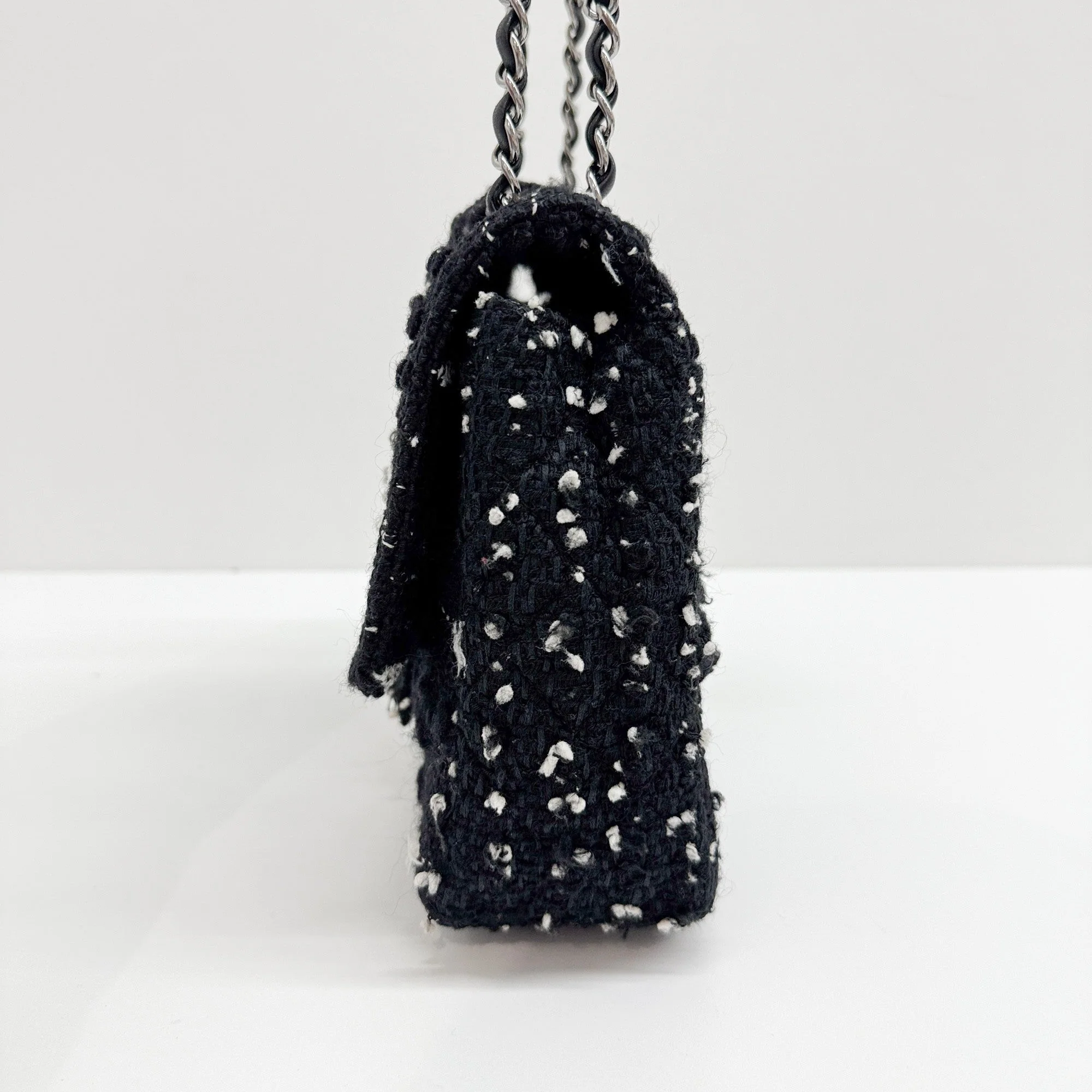 2015-2016 Black & White Tweed Double Chain Shoulder Bag - Image 7