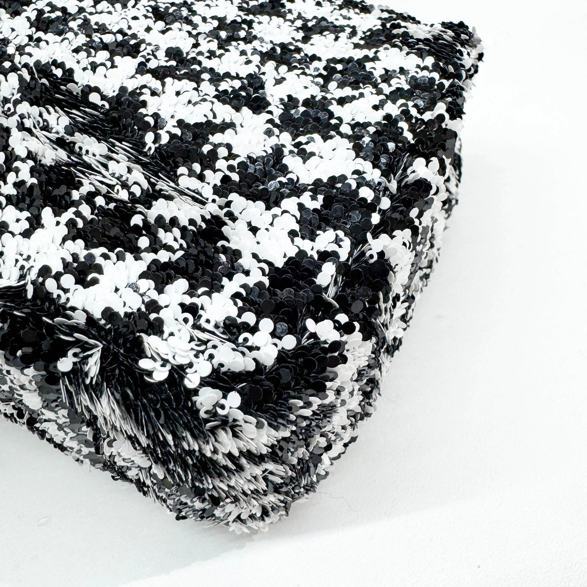 2021- Classic Flap Black & White Sequin Chain Shoulder Bag - Image 11