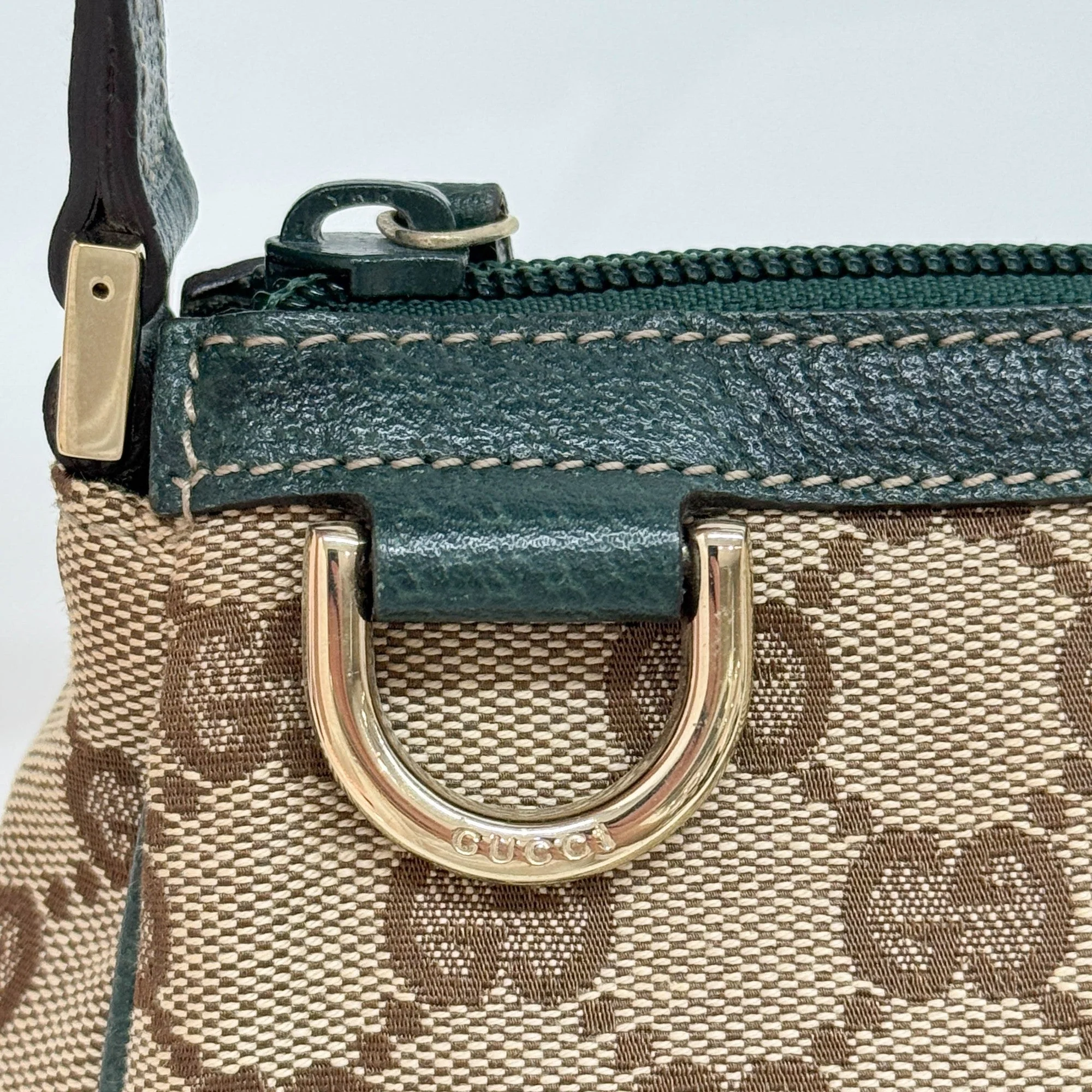Abbey Brown GG Canvas Shoulder Bag - Image 12
