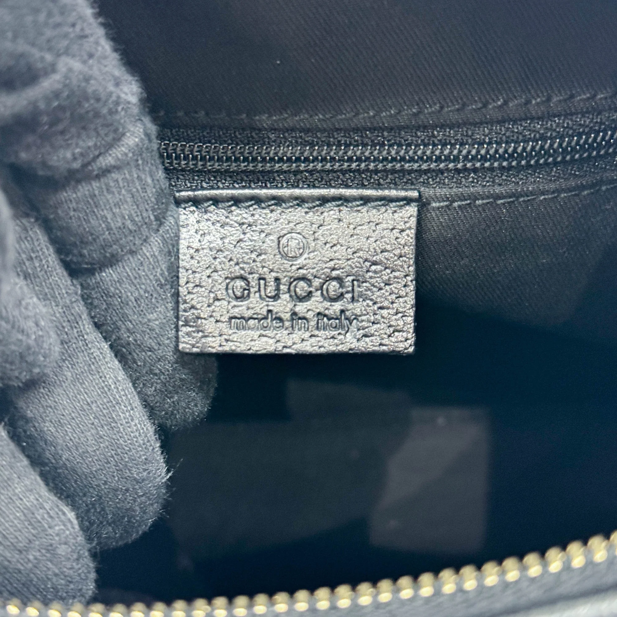 Abbey D-Ring Black Leather Shoulder Bag - Image 18