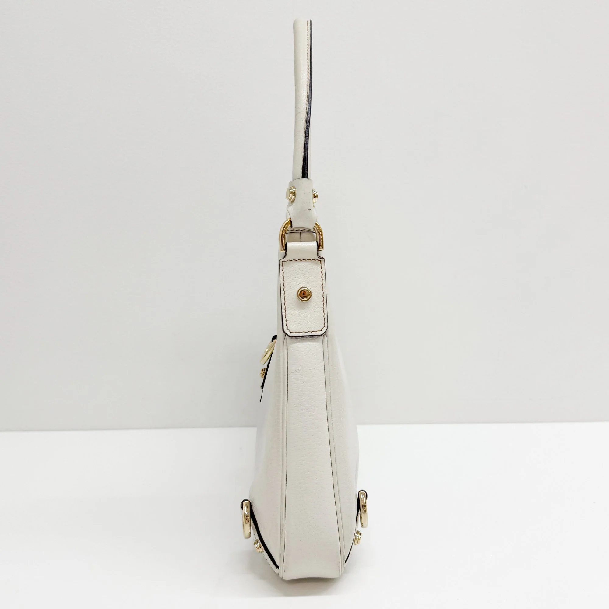 Abbey D-Ring GG White Leather Hobo Bag - Image 5