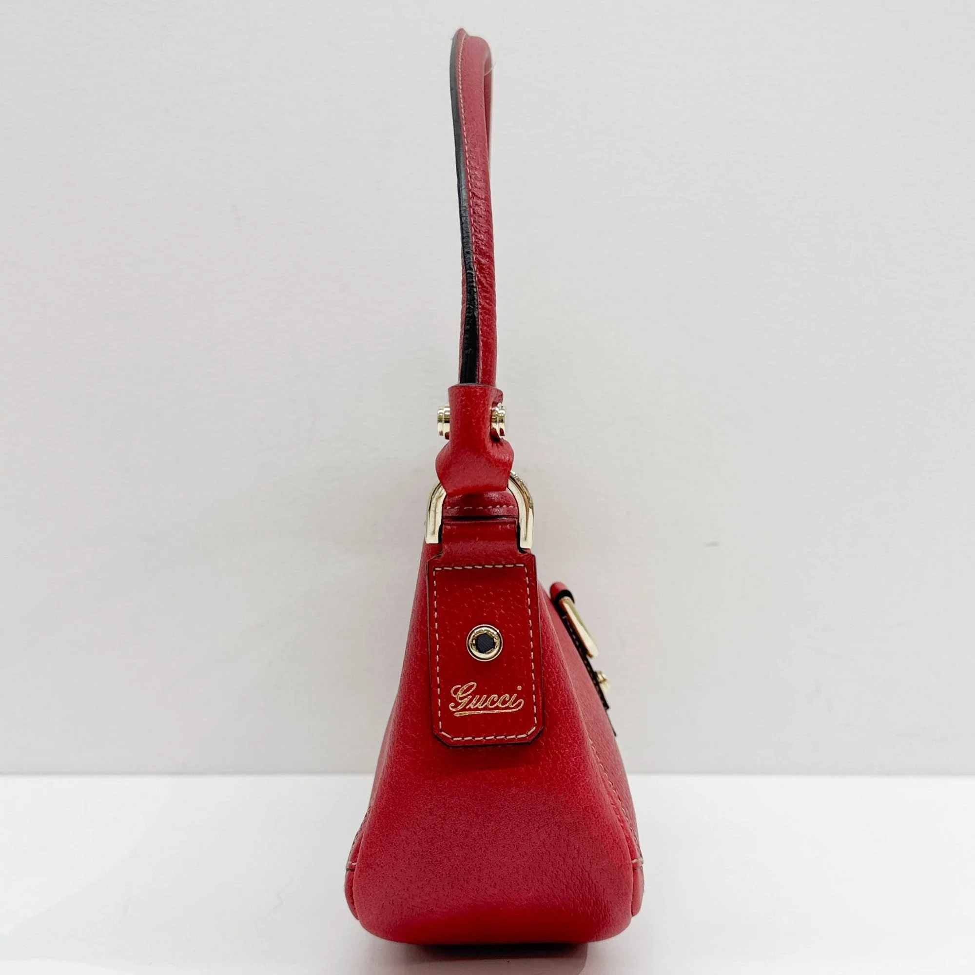 Abbey D-Ring Red Leather Shoulder Bag - Image 5