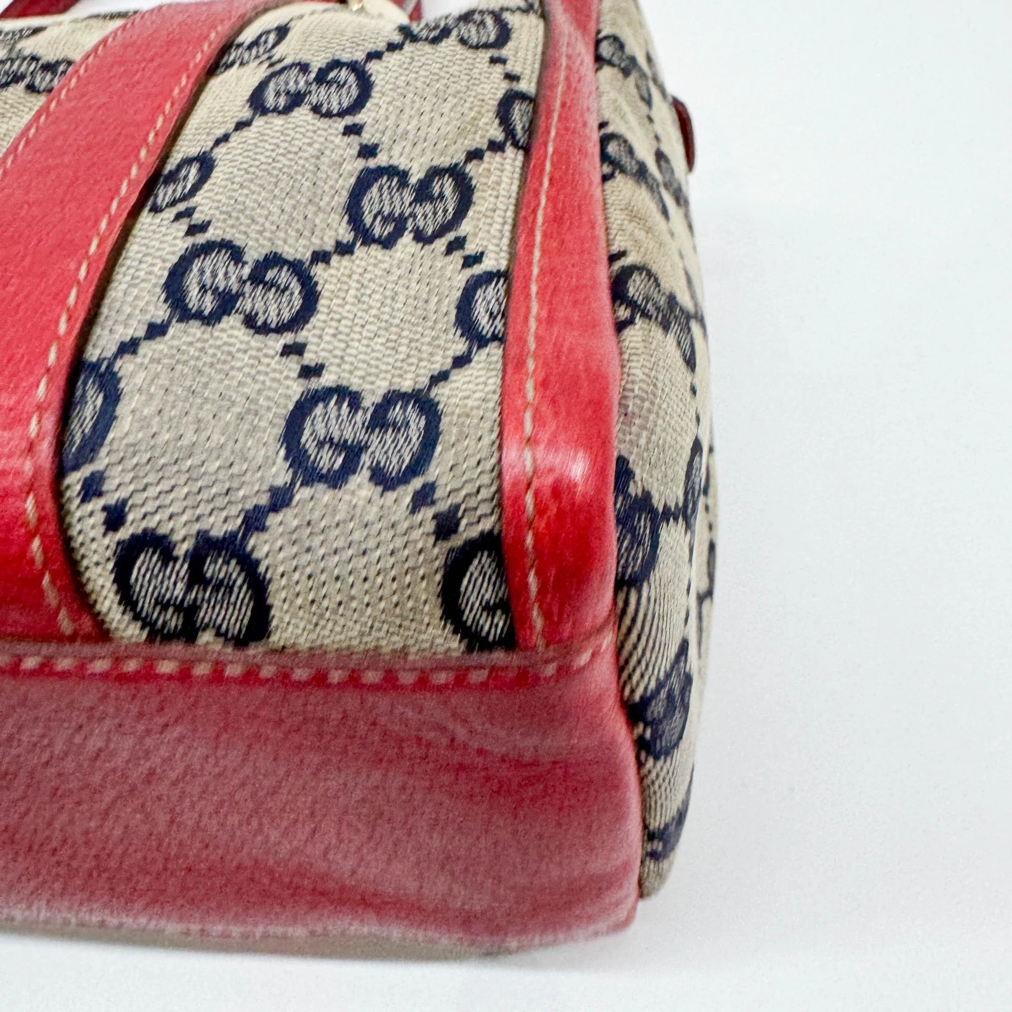 Abbey Tan GG Canvas Shoulder Bag - Image 11