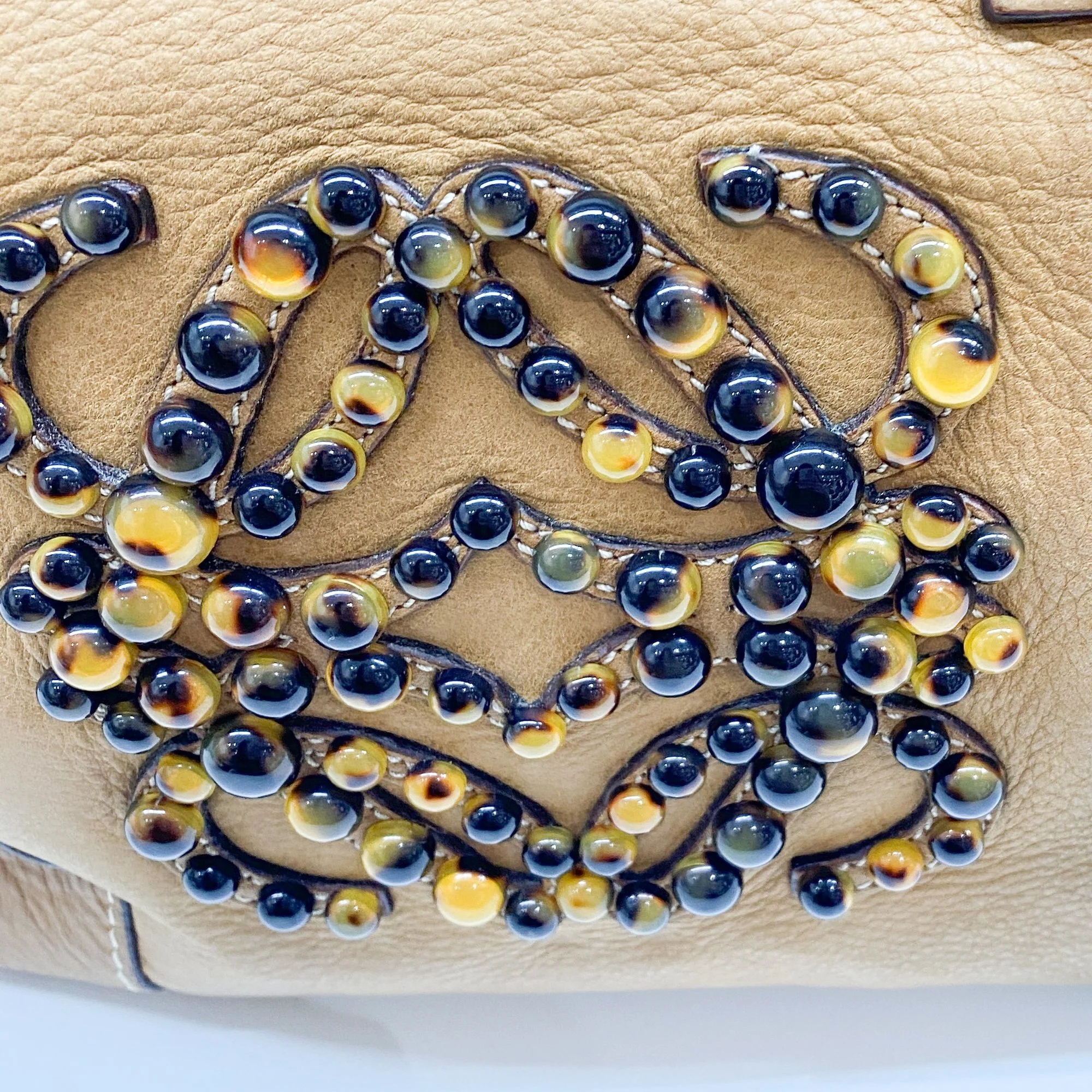 Amazona Brown Leather Hand Bag - Image 13