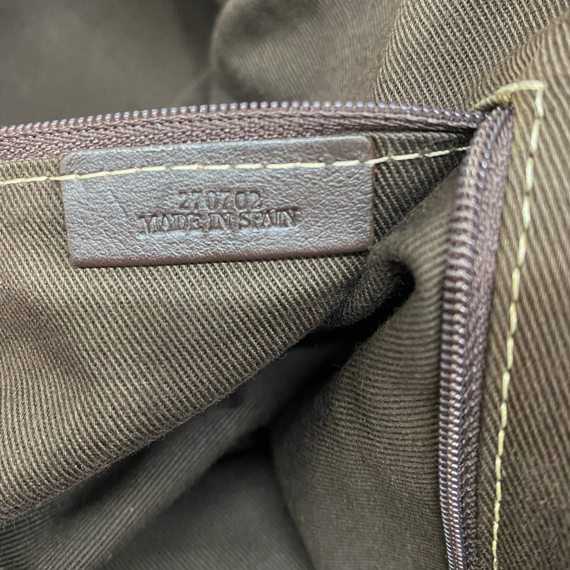 Amazona Brown Leather Hand Bag - Image 16