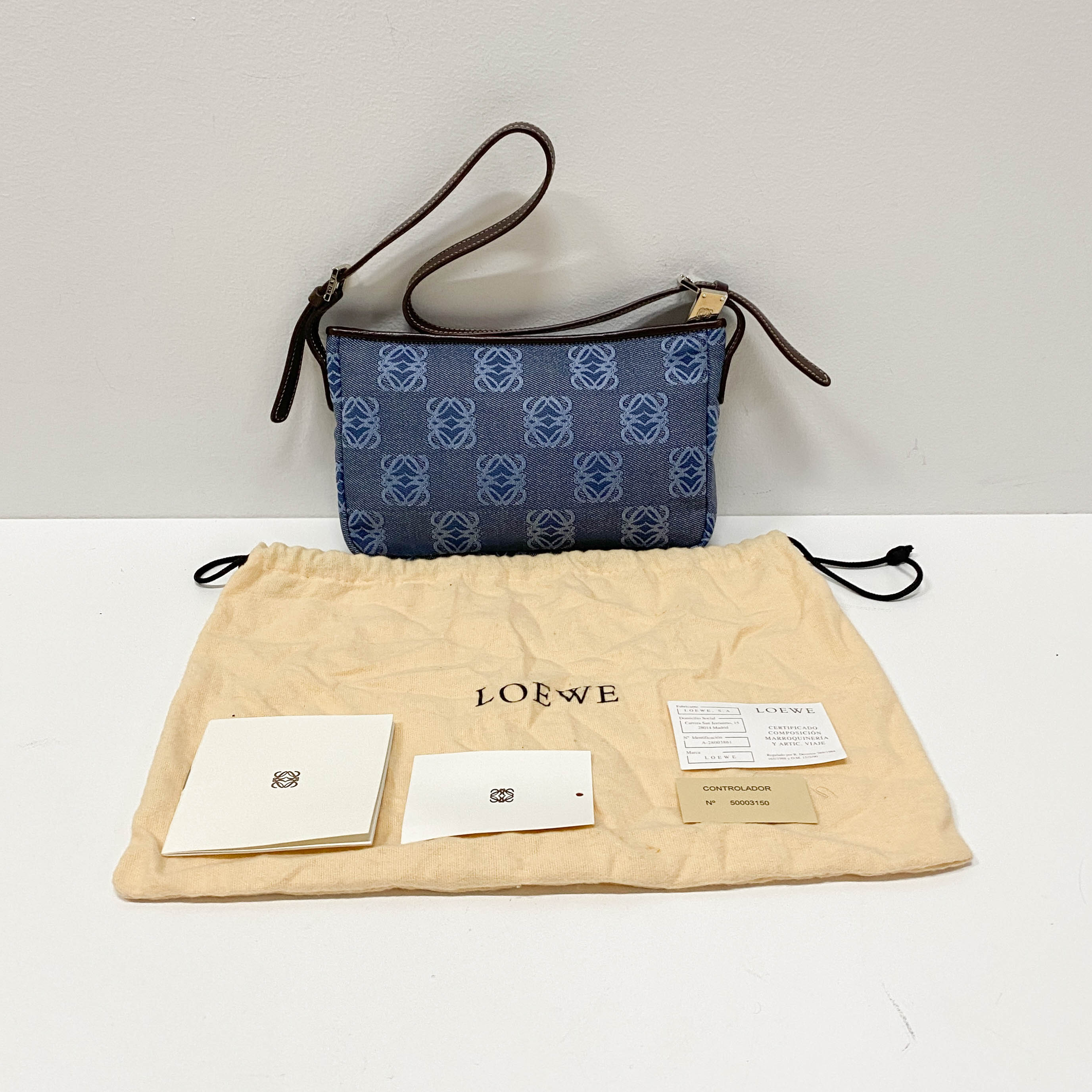 Anagram Blue Canvas Accessory Pouch Shoulder Bag - Image 16