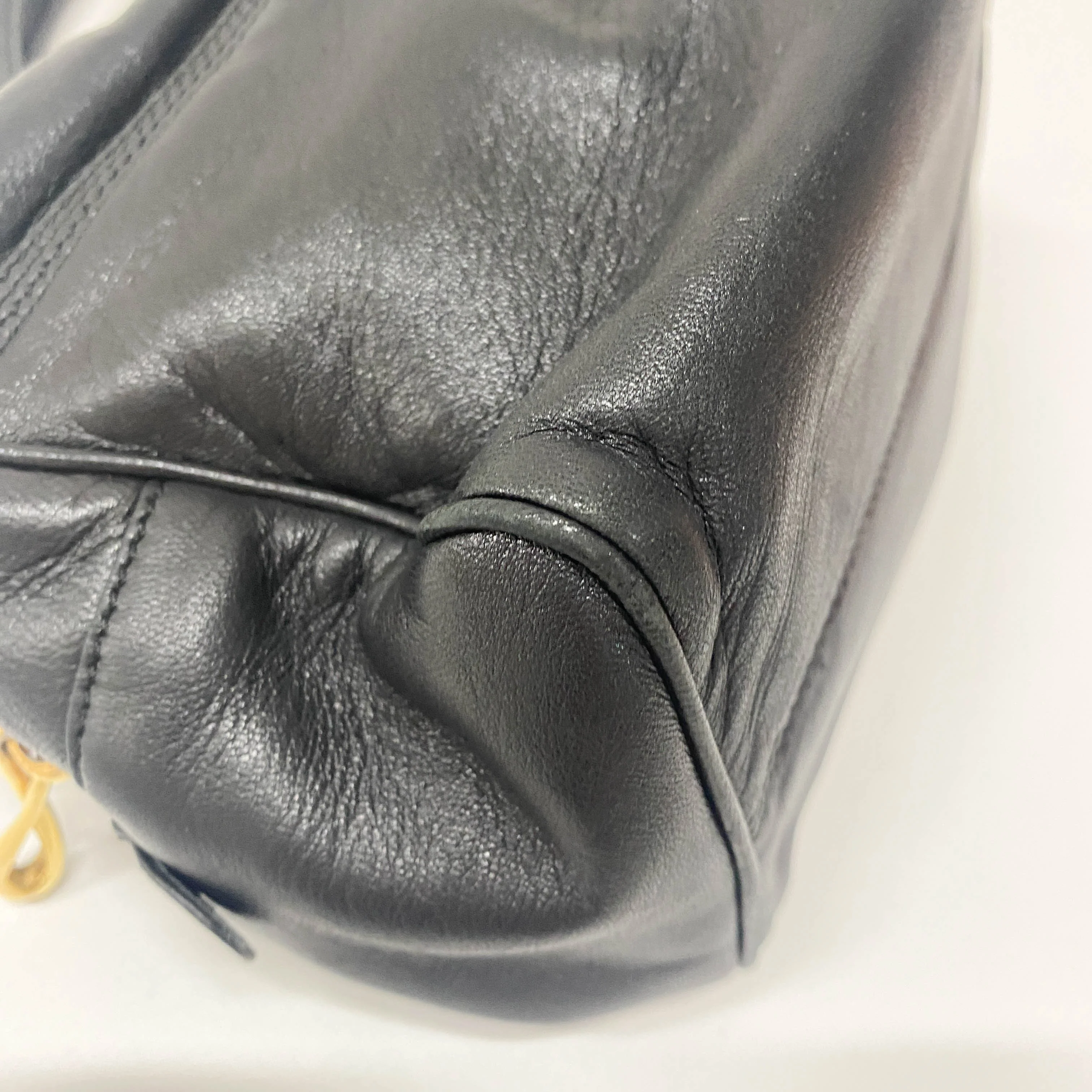 Anagram Small Black Leather Handbag - Image 10