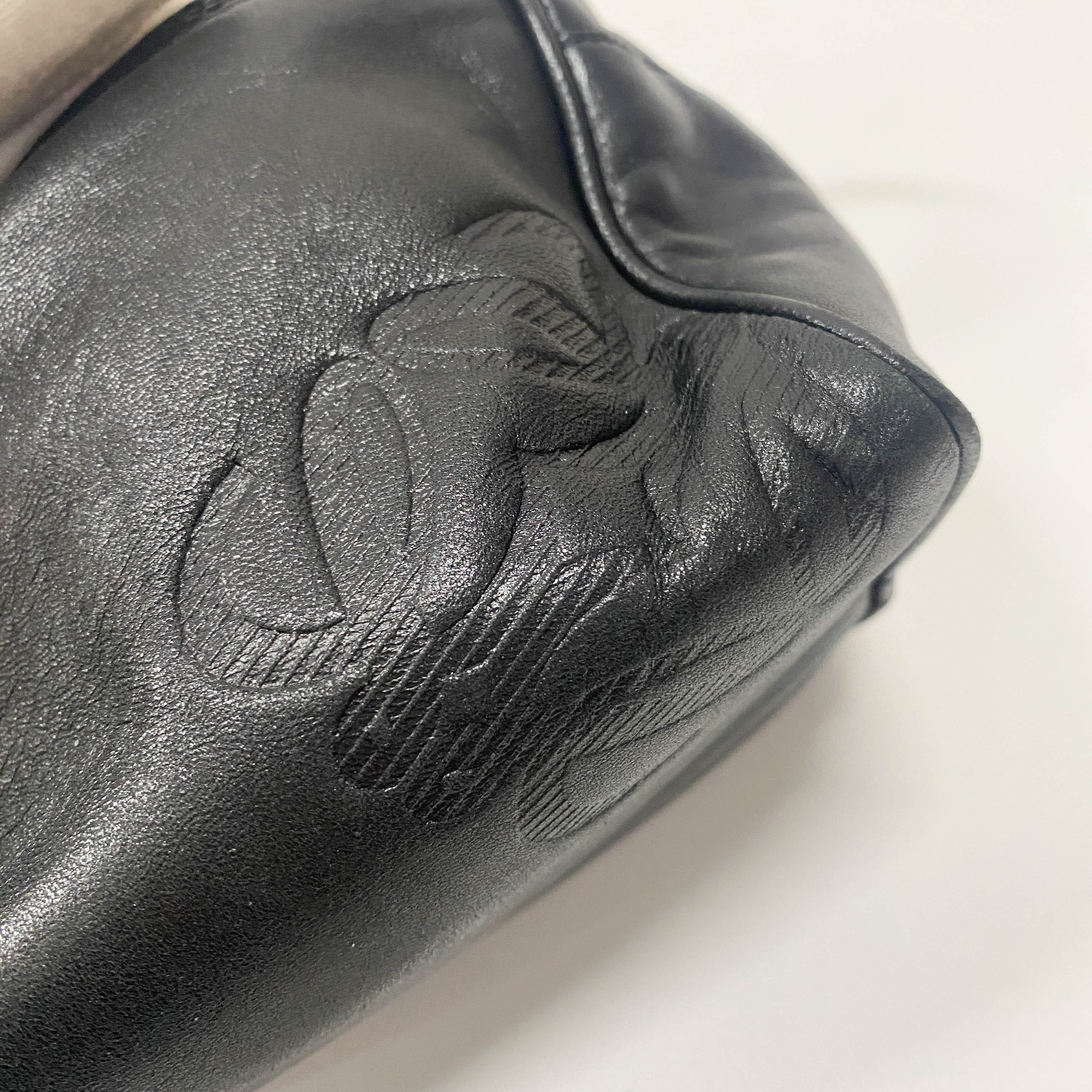 Anagram Small Black Leather Handbag - Image 16