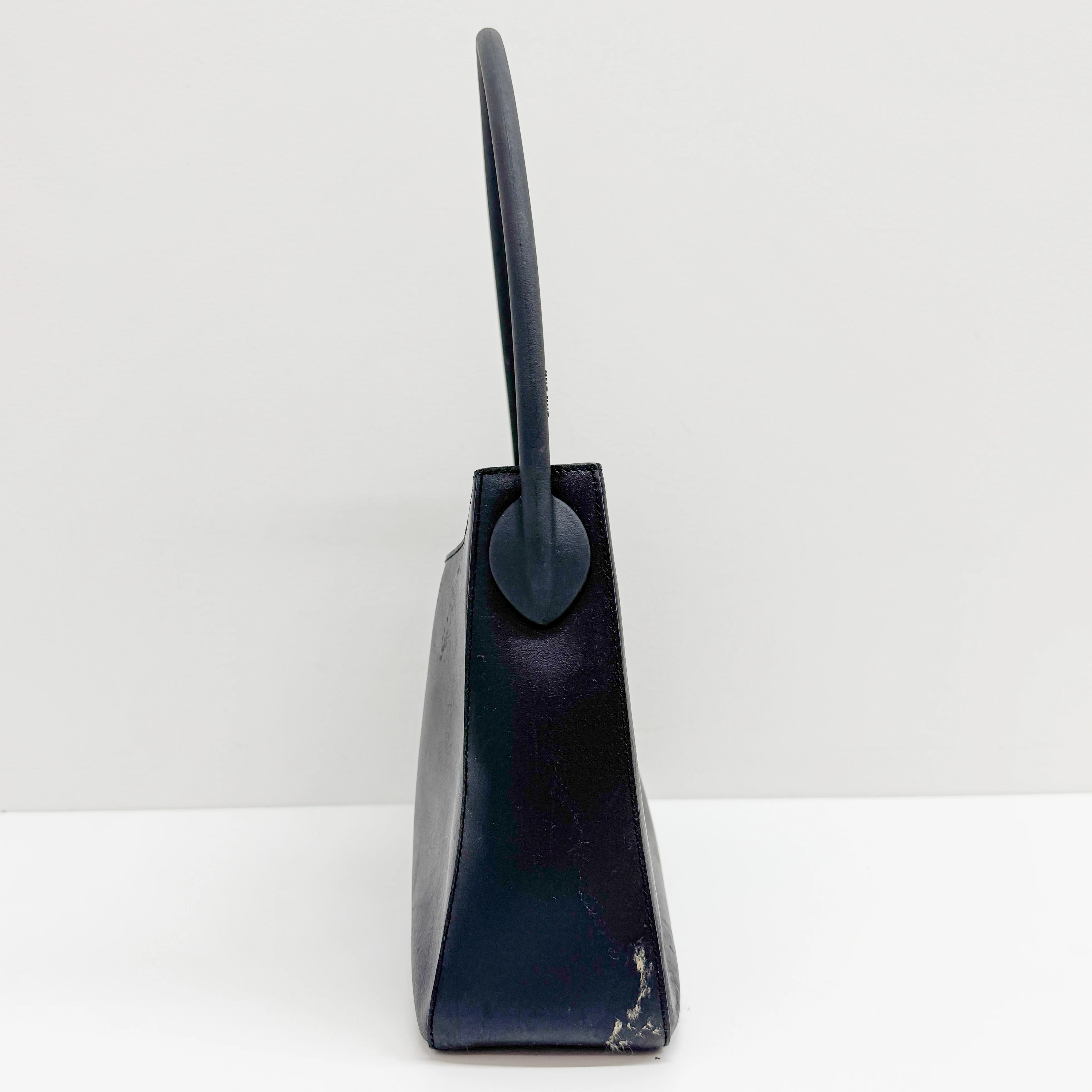 Archive One Shoulder Bag - Image 4