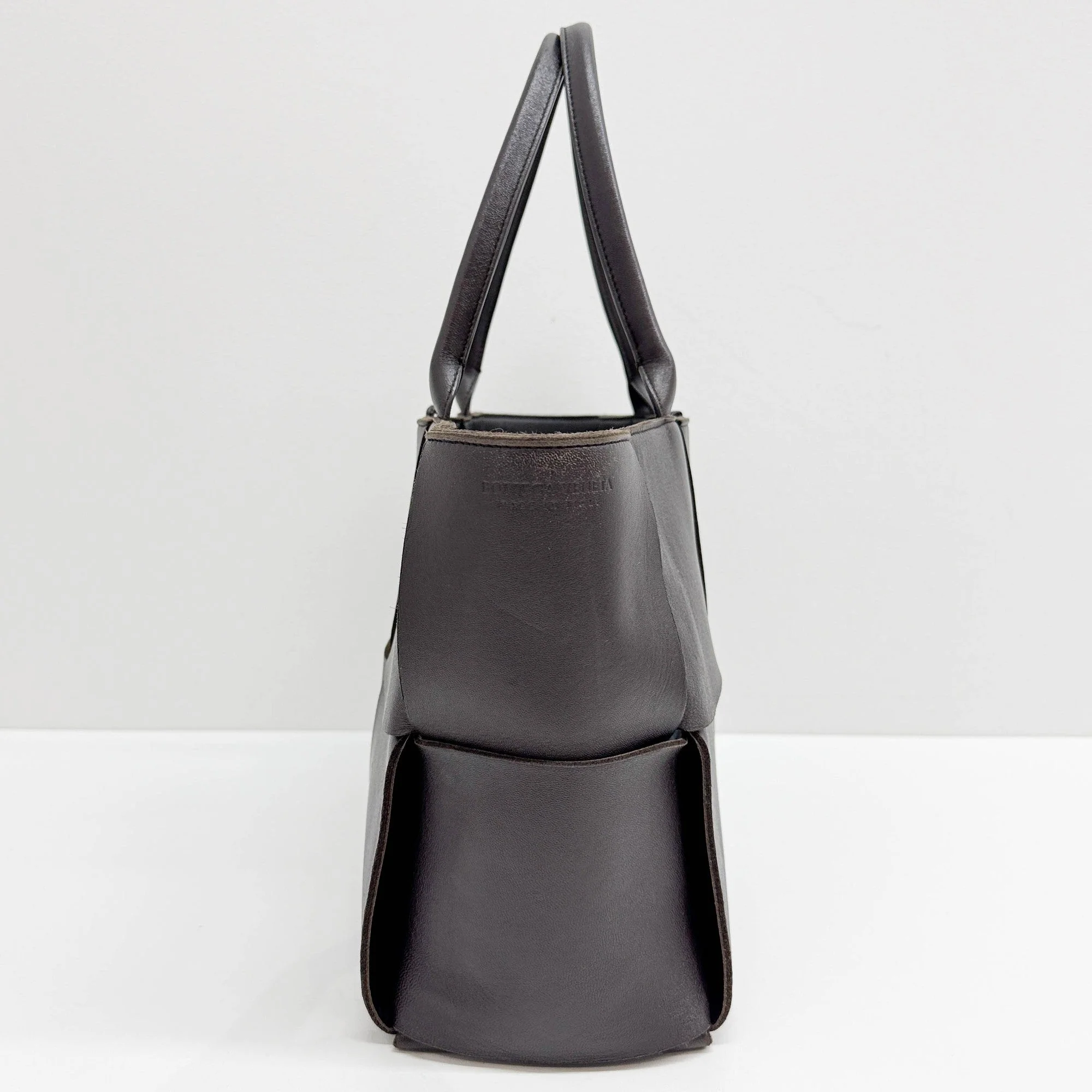 Arco Maxi Intrecciato Espresso Brown Leather Tote Bag - Image 6