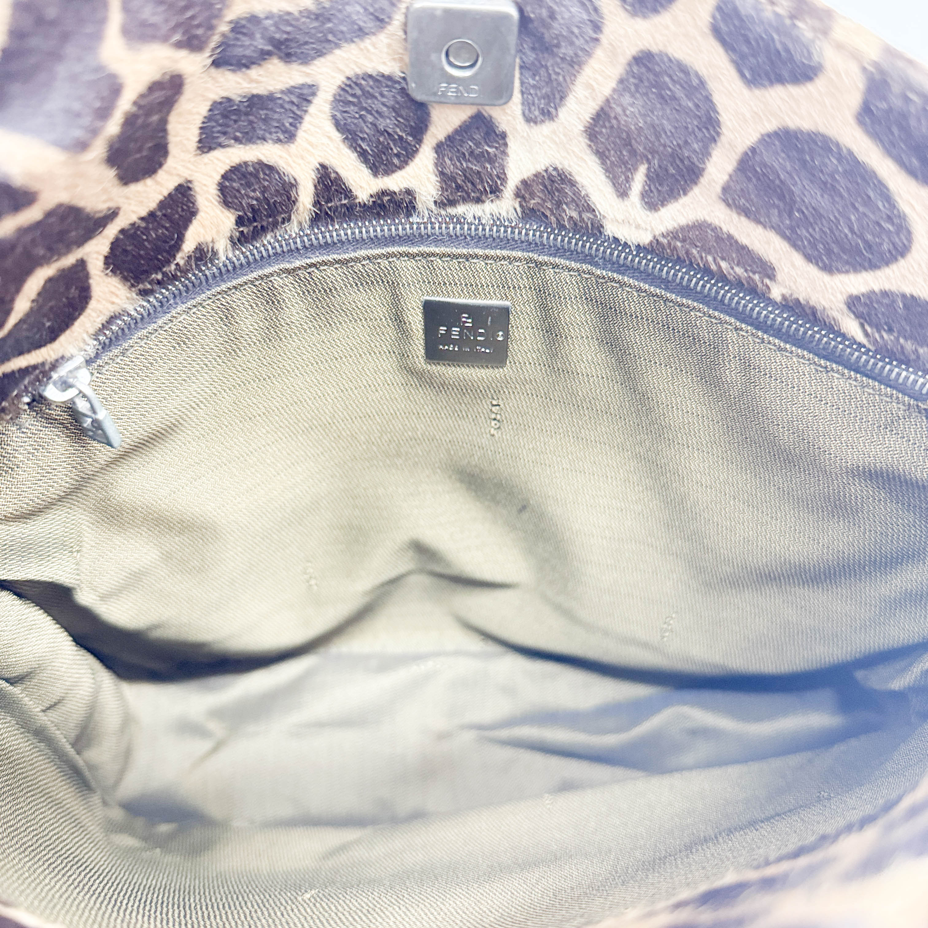 Asymmetrical Brown Giraffe Print Pony Hair Shoulder Bag - Image 12