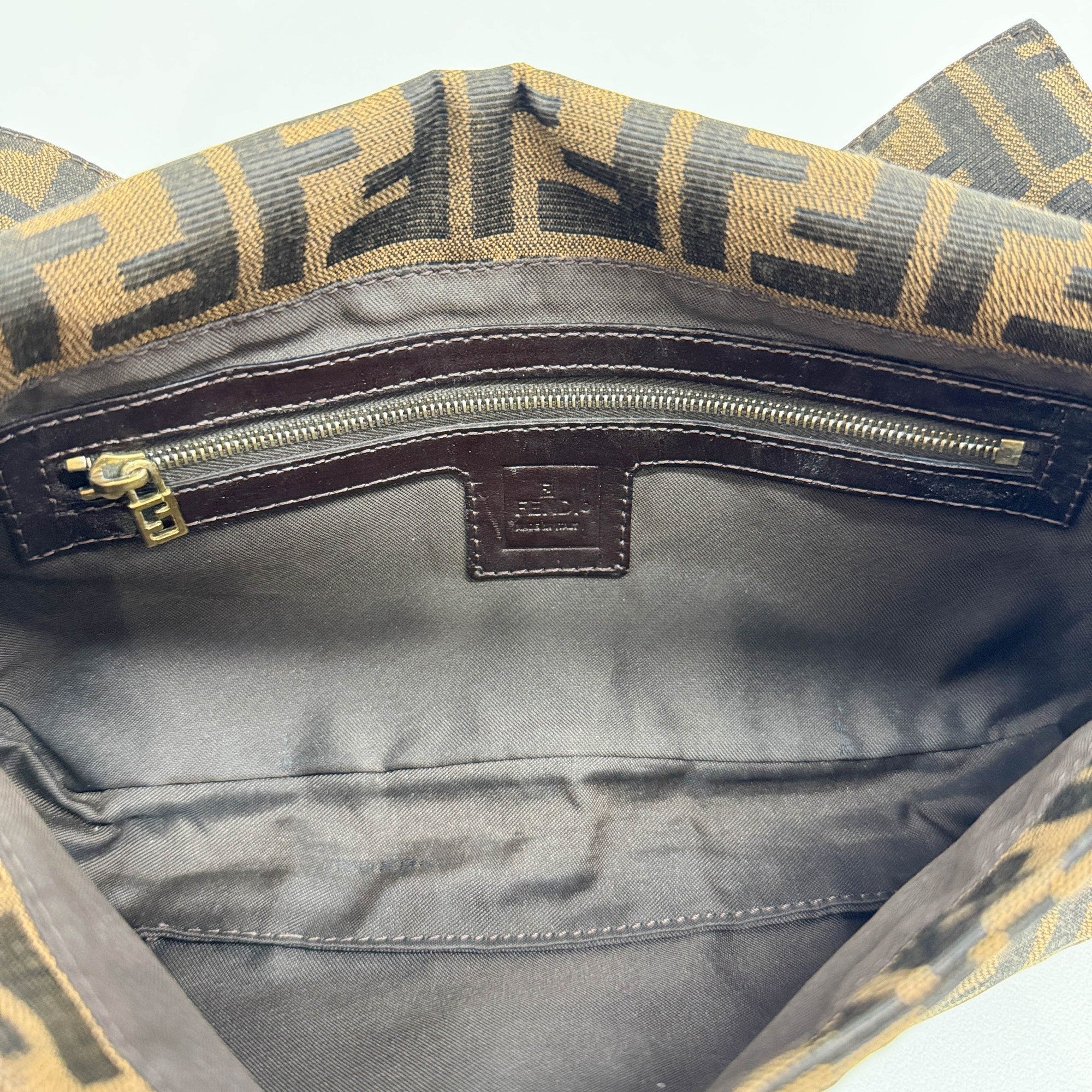 Baguette Brown Zucca Canvas Shoulder Bag - Image 13