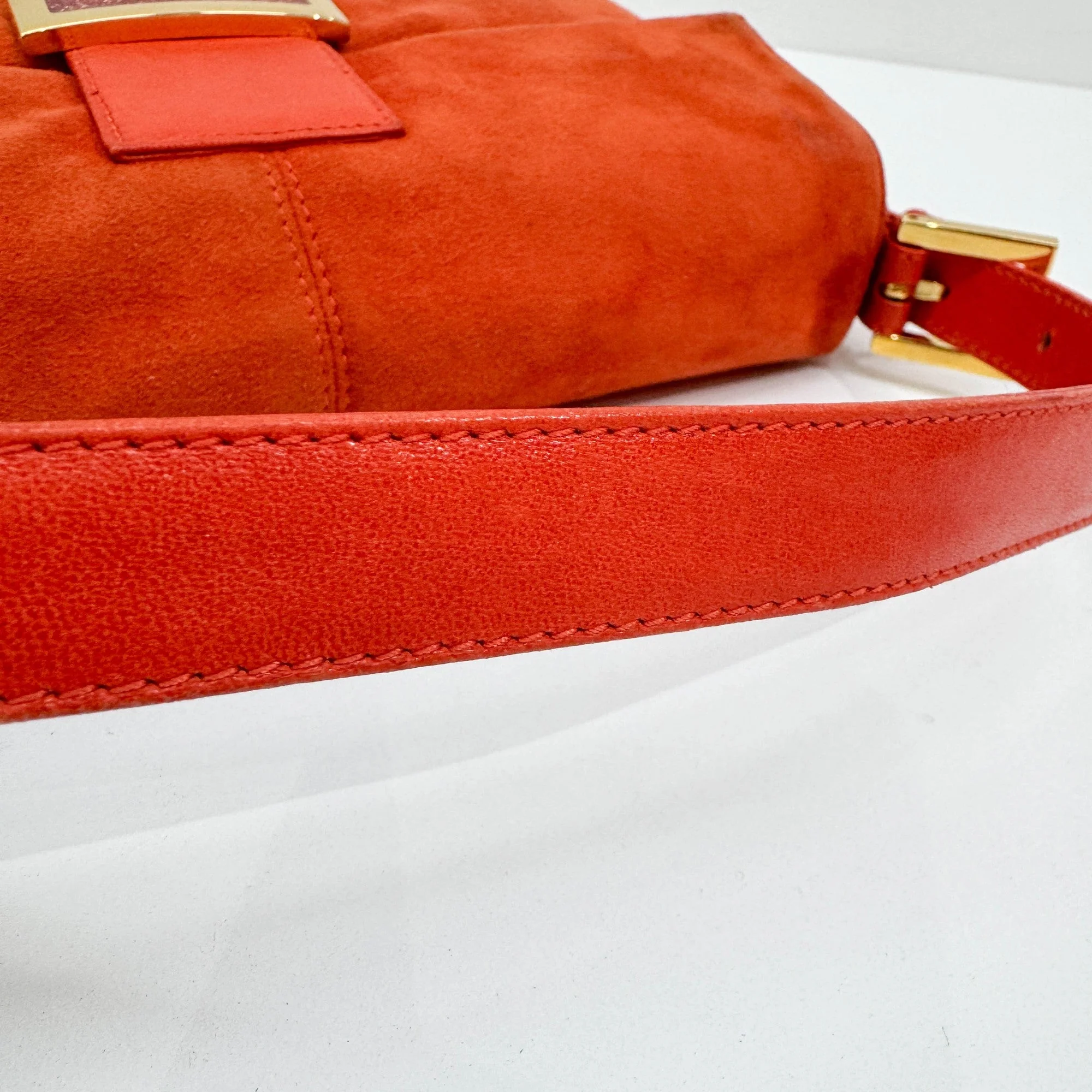 Baguette Burnt Orange Suede Shoulder Bag - Image 9