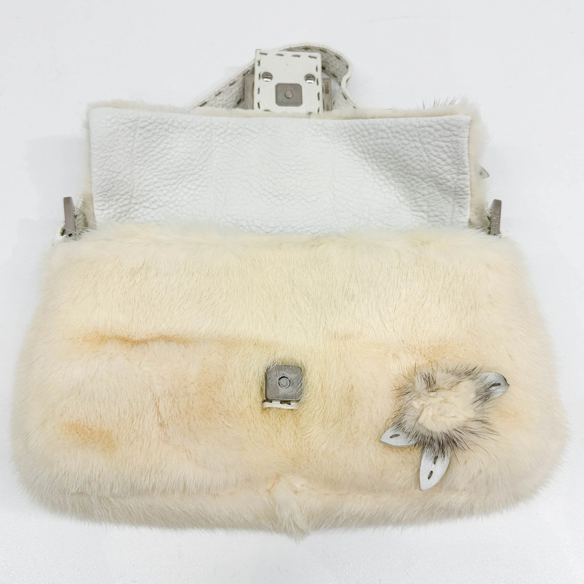 Baguette Off-white Fur with Rose Details Shoulder Bag - Image 16