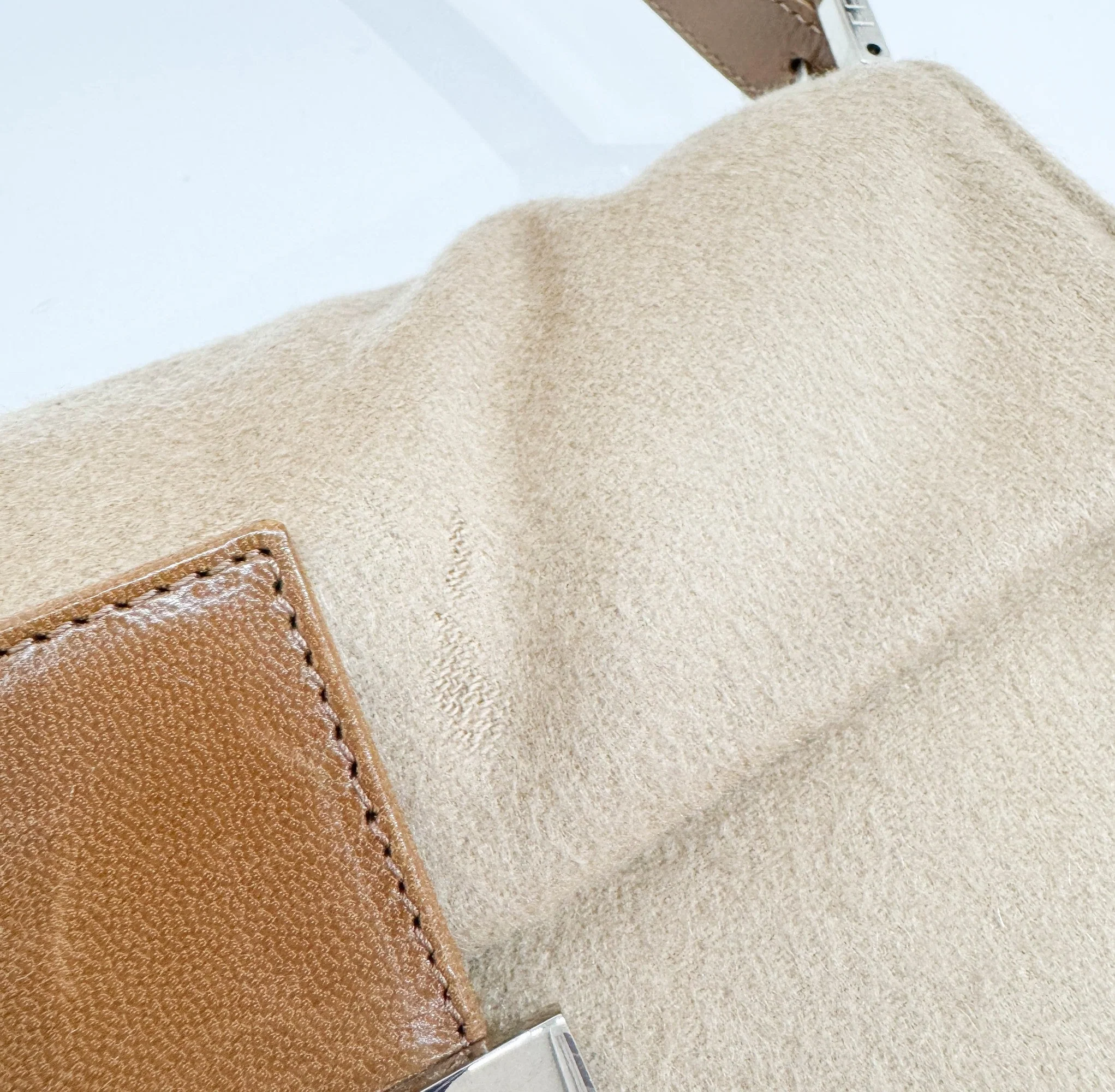 Baguette Tan Cashmere Shoulder Bag - Image 15