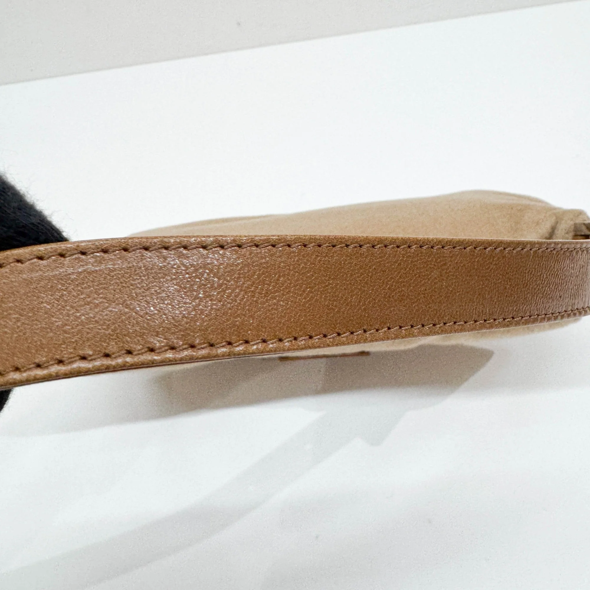 Baguette Tan Cashmere Shoulder Bag - Image 8