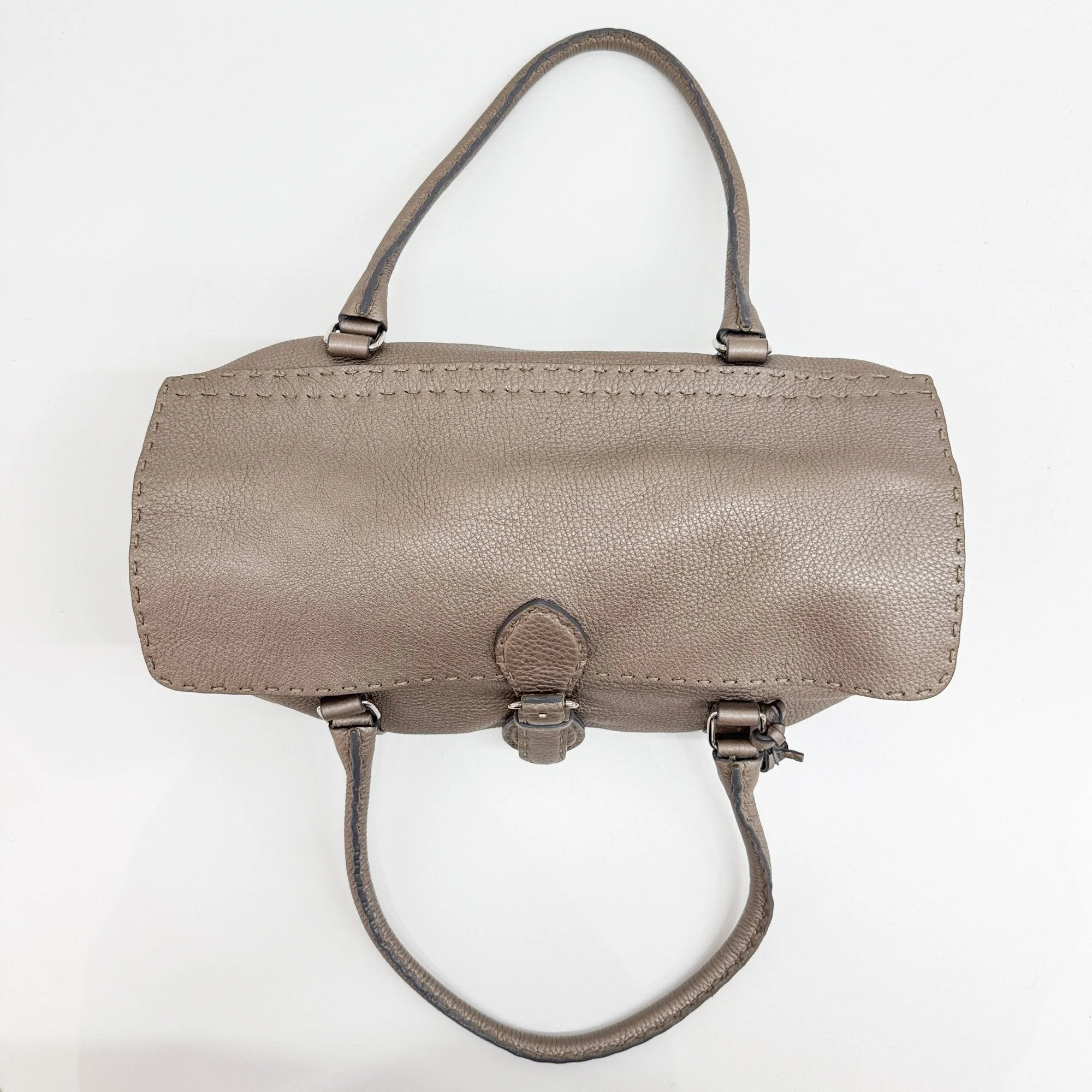 Balanced Beige Metallic Leather Shoulder Bag - Image 6