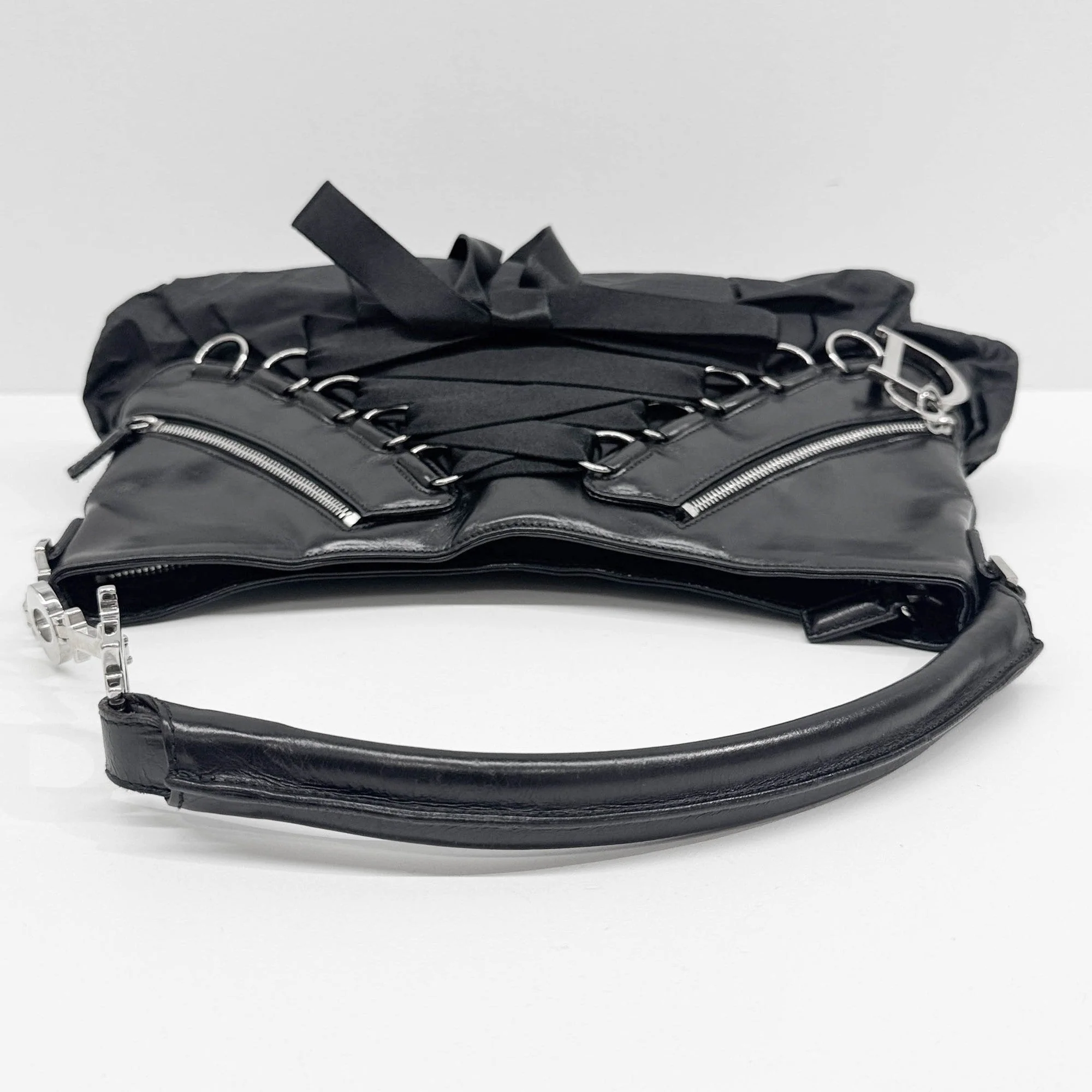 Ballet Corset Black Nylon & Leather Shoulder Bag - Image 6