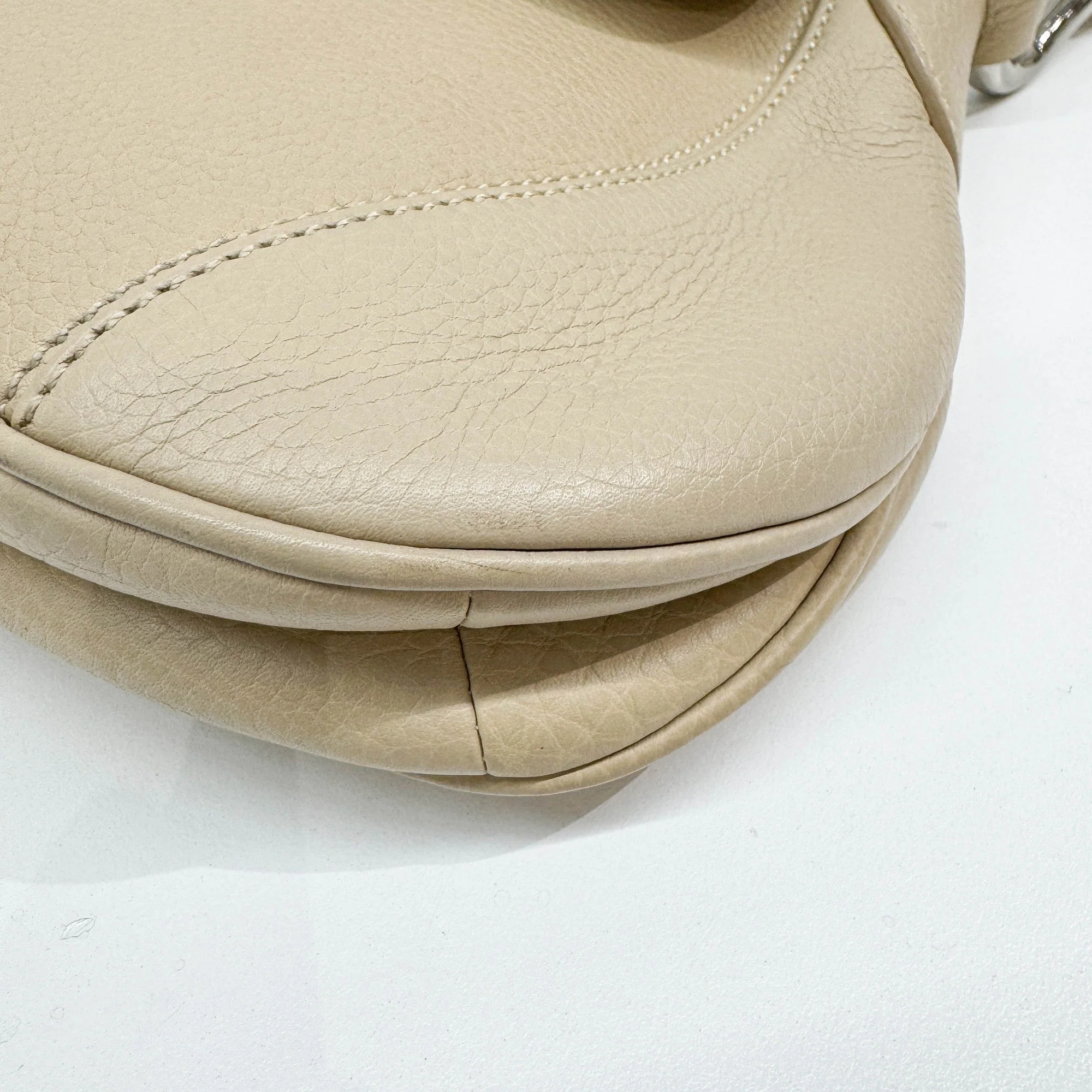 Beige Leather Shoulder Bag - Image 9