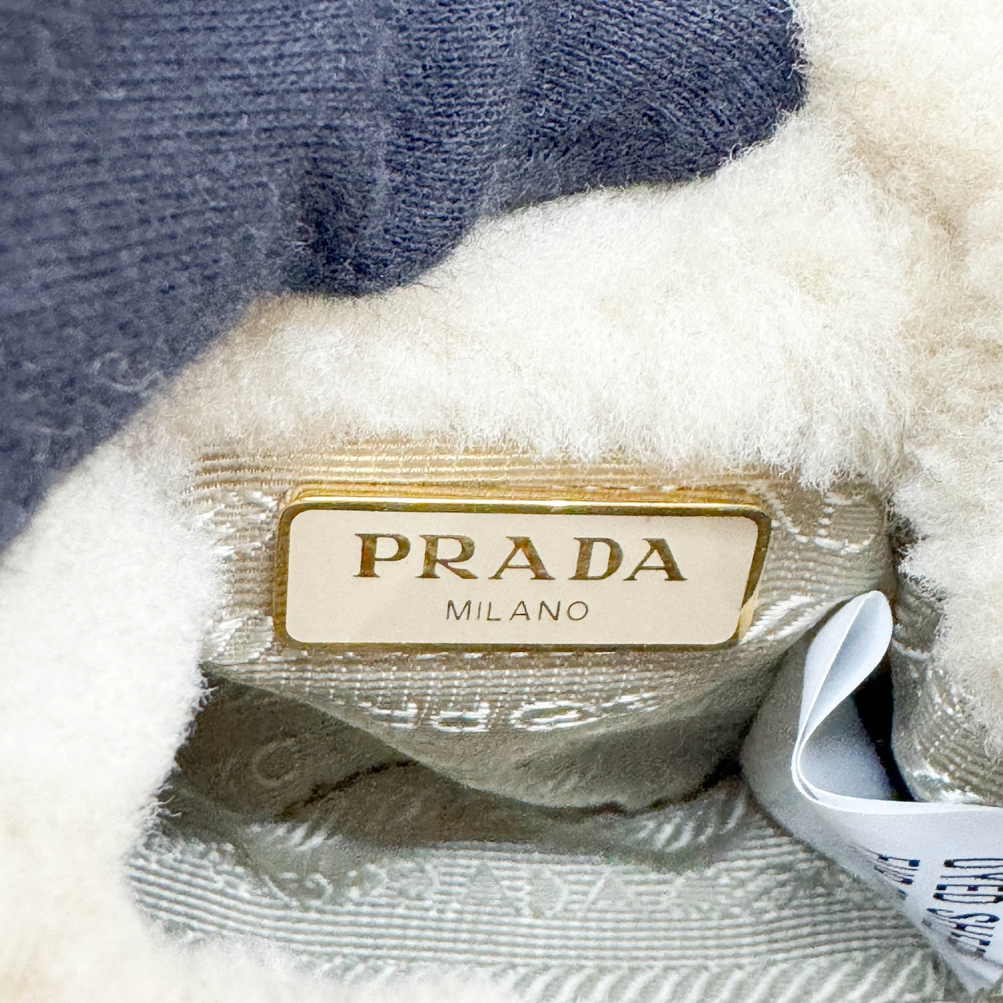 Beige Wool with Gold Chain Strap Shoulder Bag - Image 16