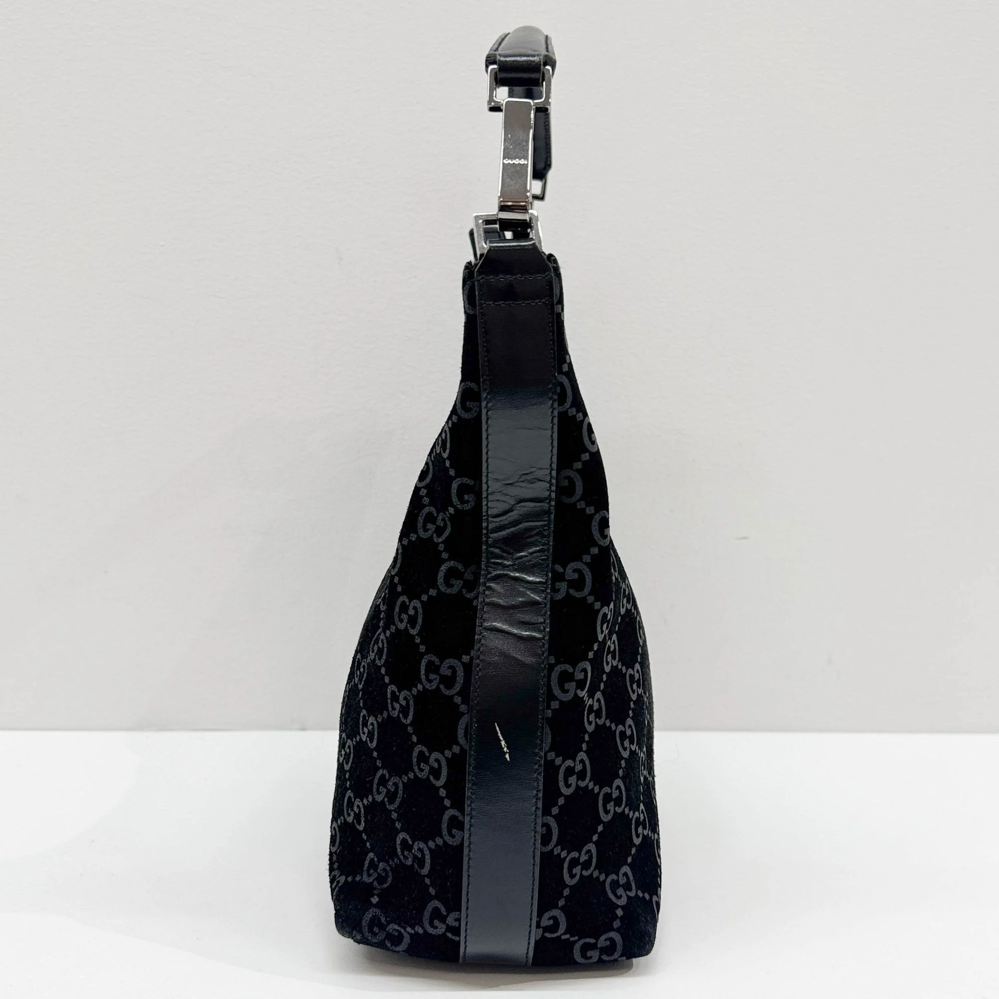 Black GG Canvas Suede Shoulder Bag - Image 4