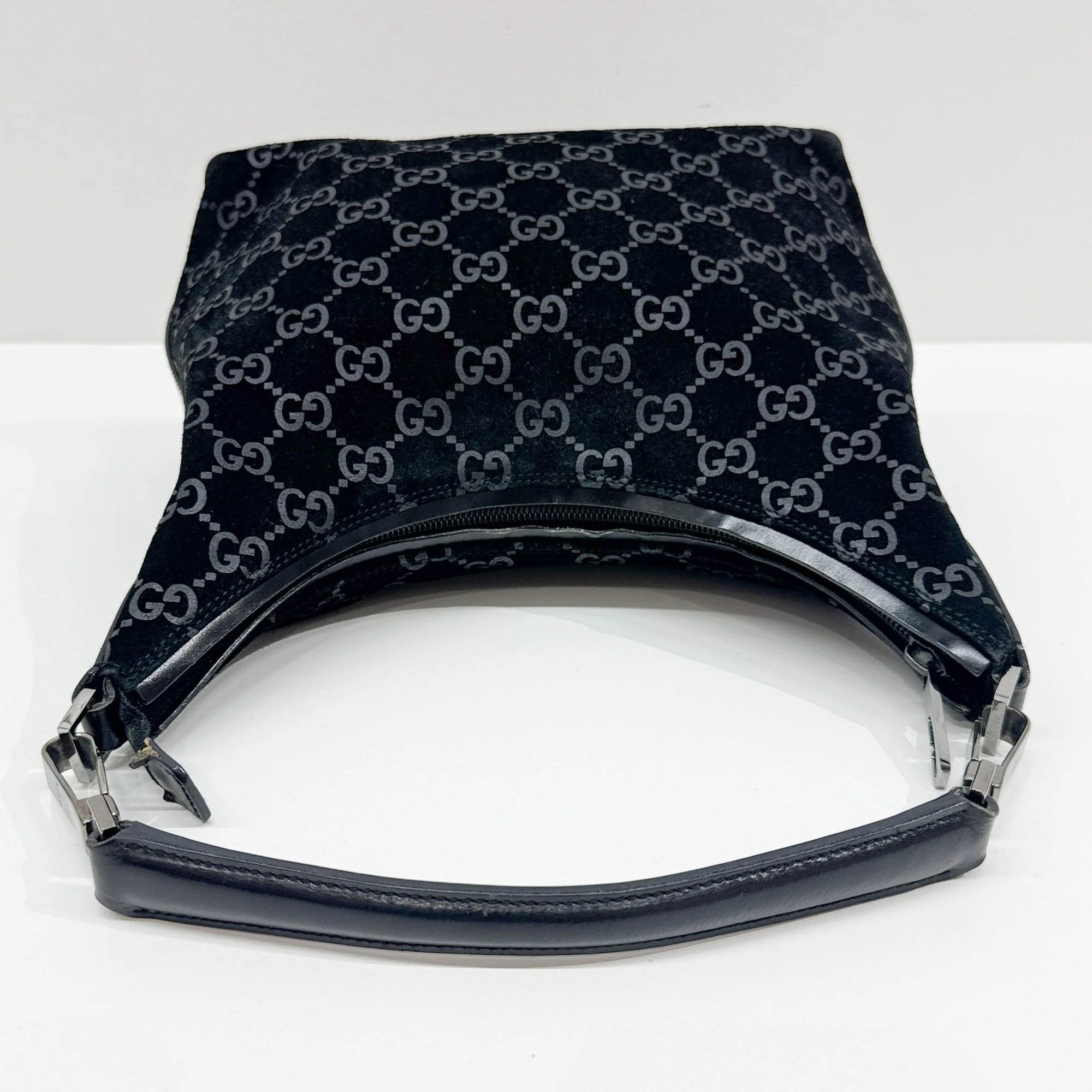 Black GG Canvas Suede Shoulder Bag - Image 6