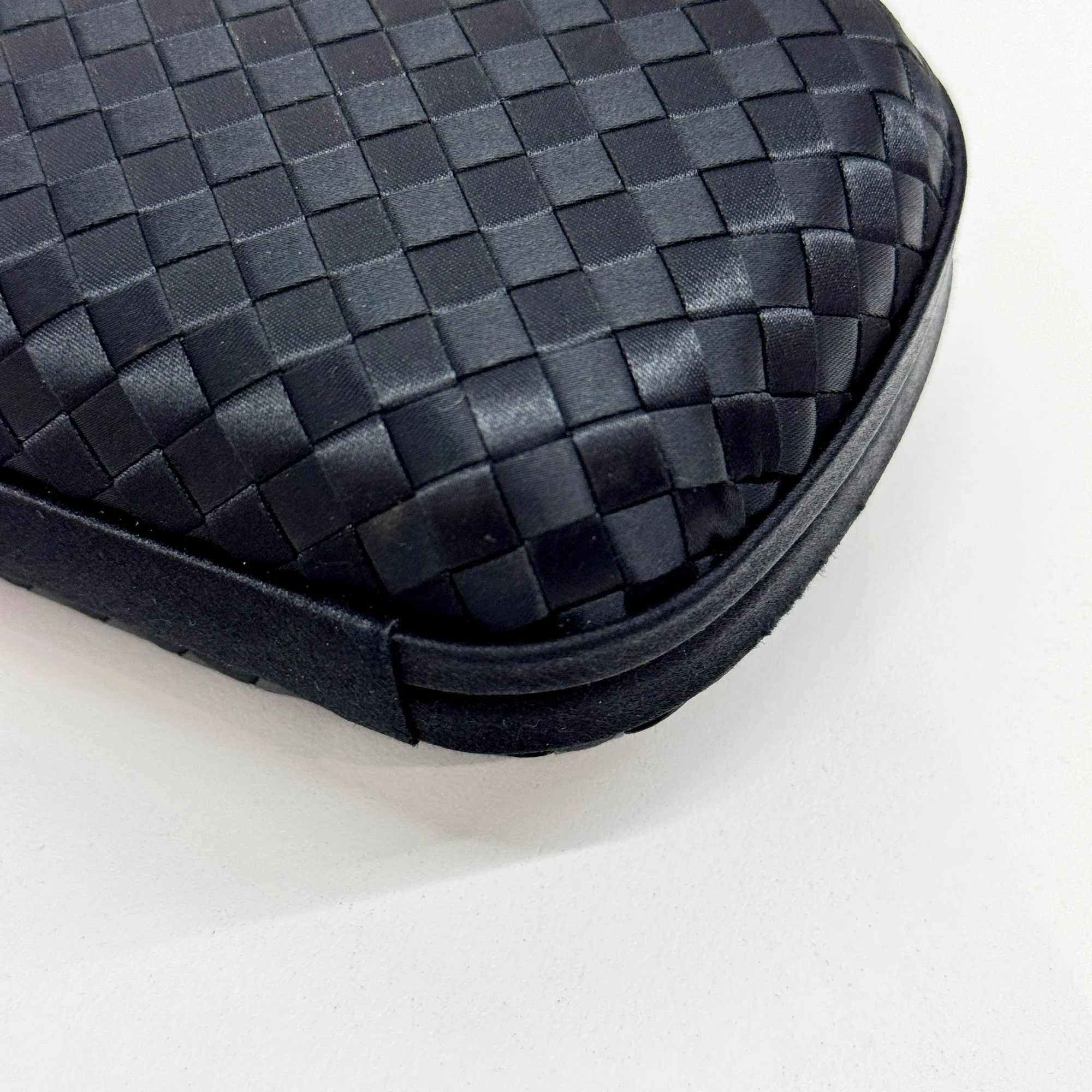 Black Intrecciato Satin Clutch Bag - Image 12