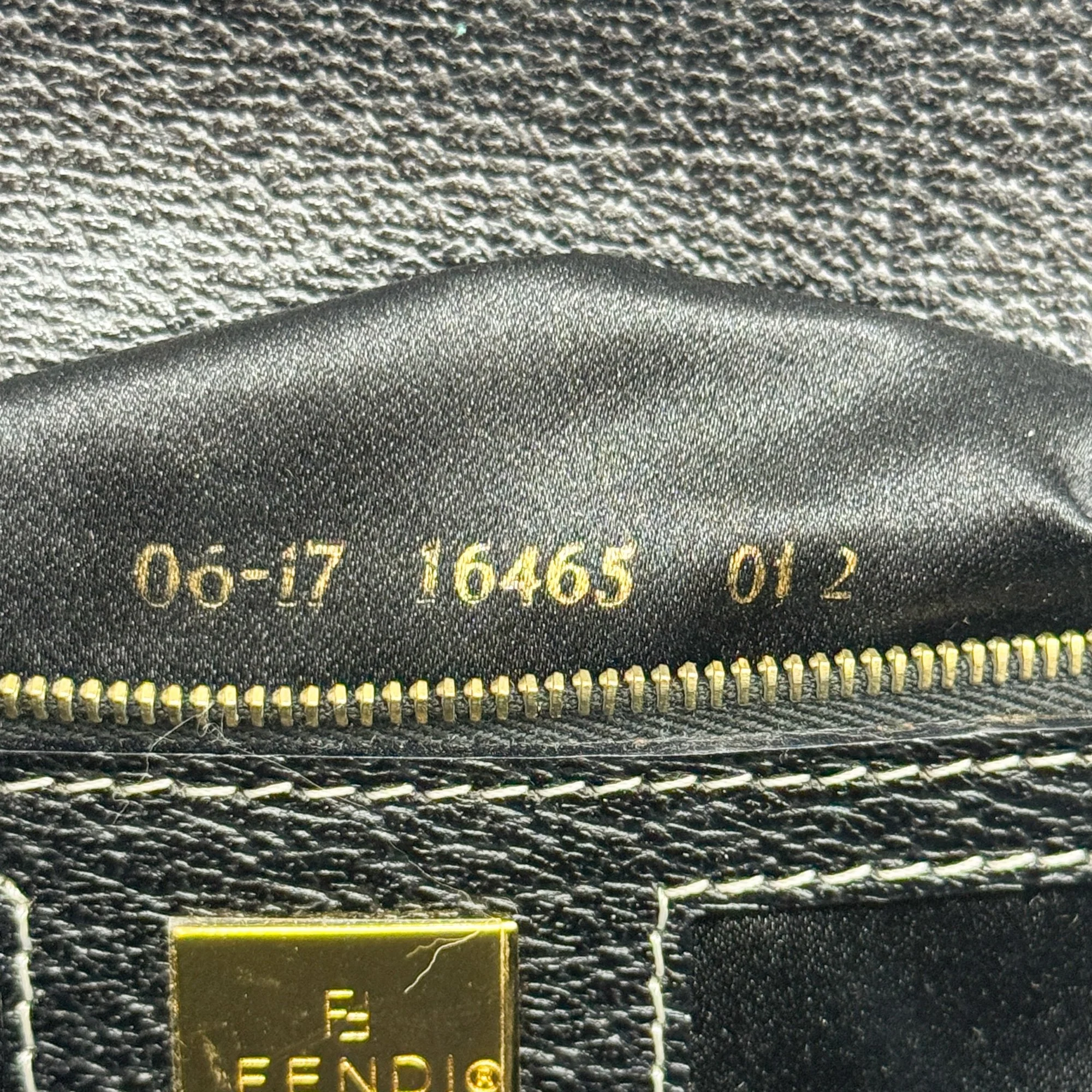 Black Leather Hand bag - Image 15