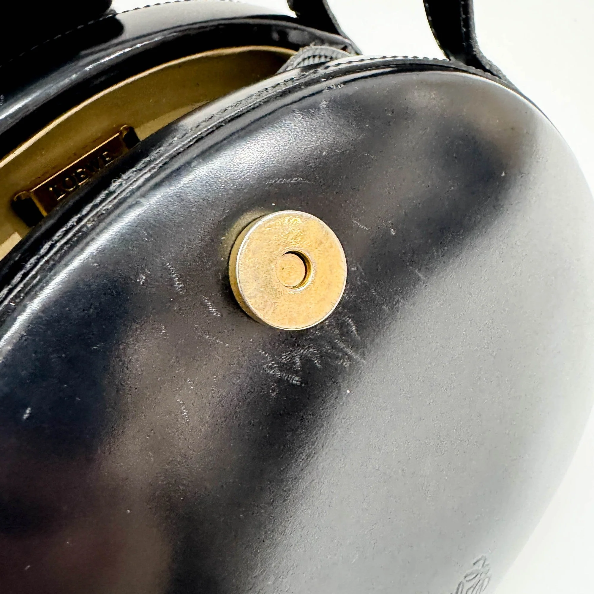 Black Leather Hand Bag - Image 17
