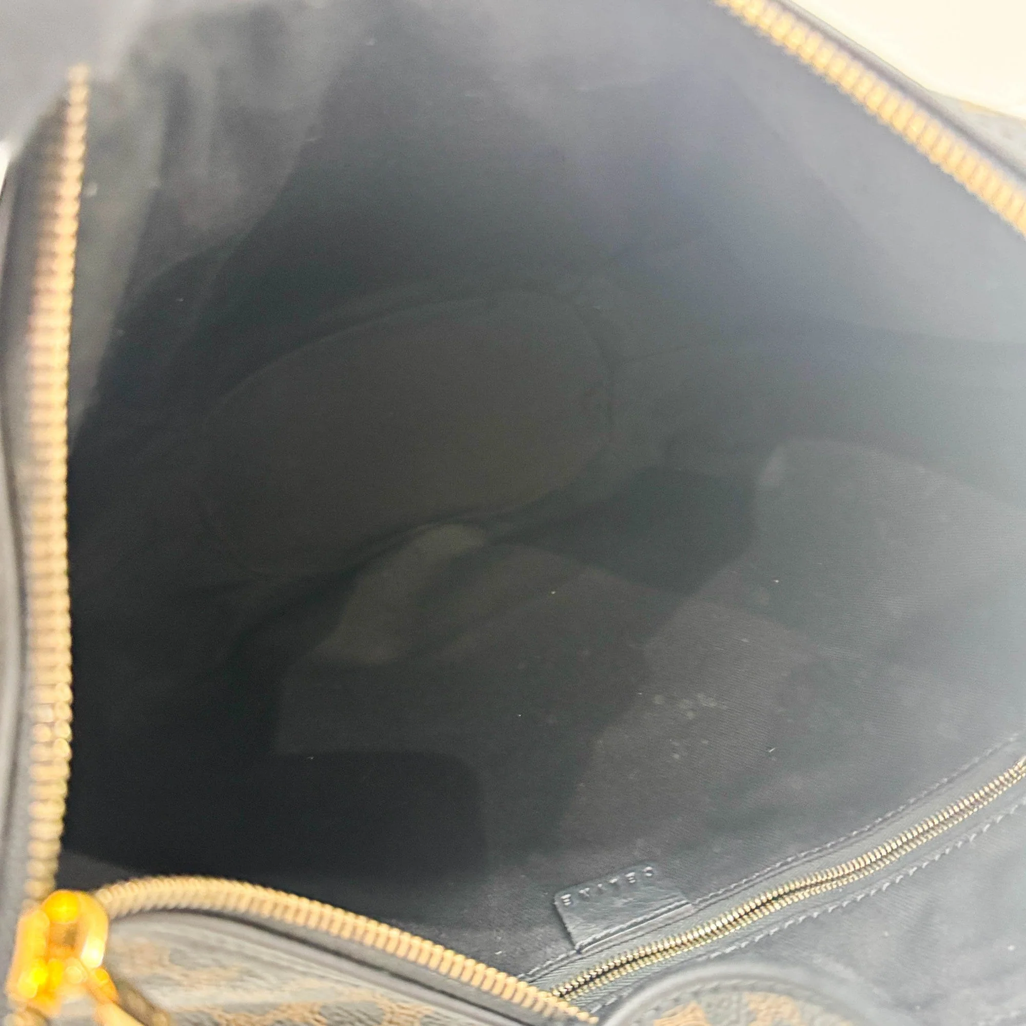 Black Macadam Leather Hobo Bag - Image 18