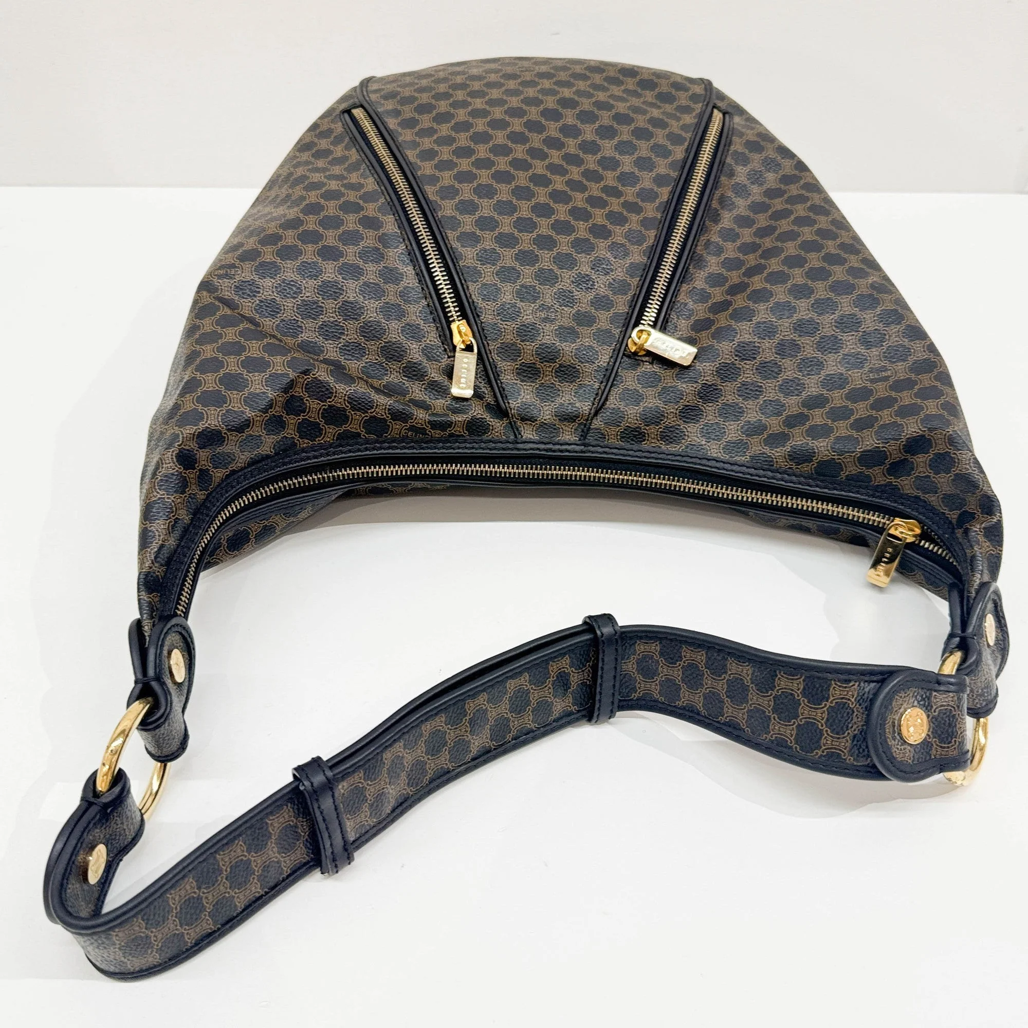 Black Macadam Leather Hobo Bag - Image 7
