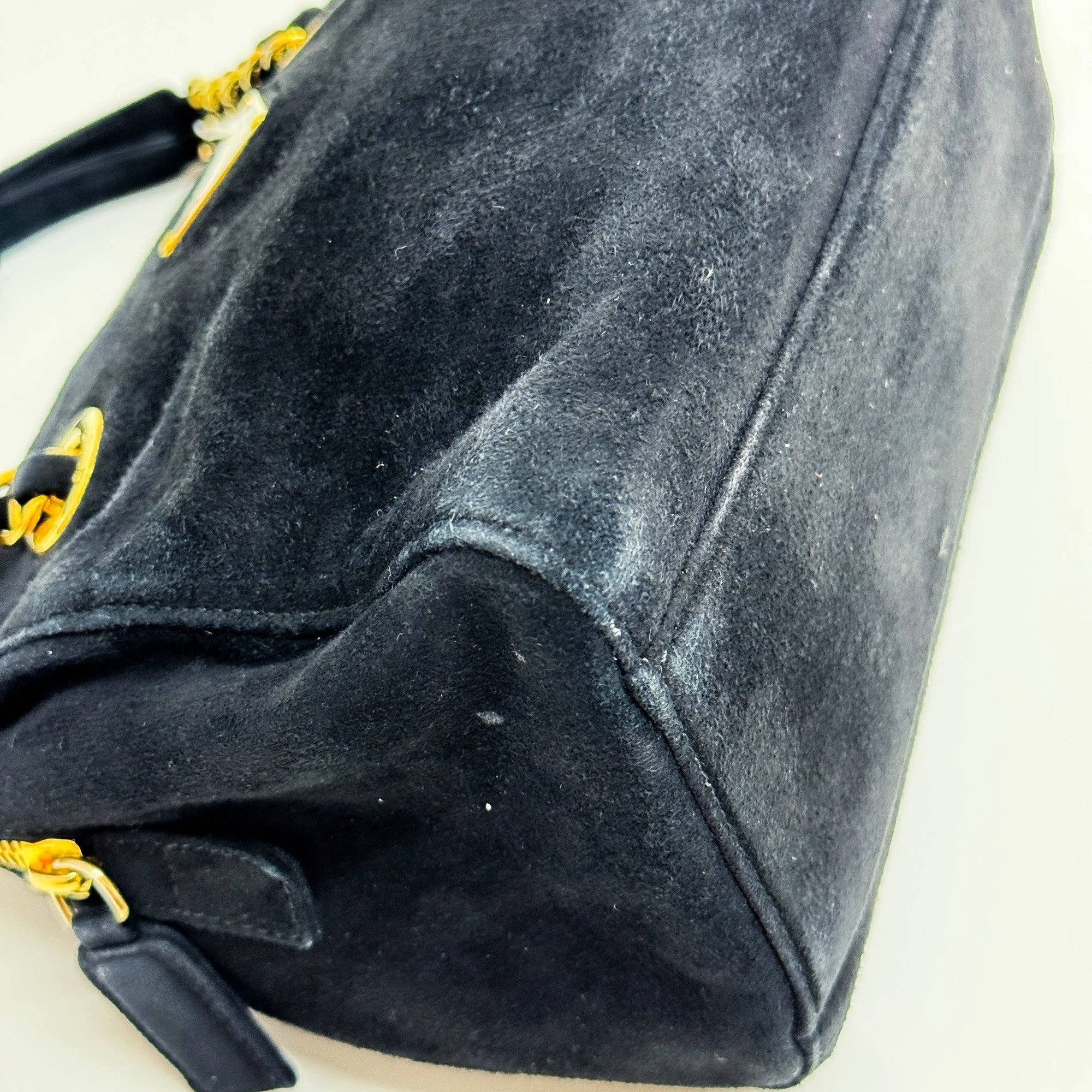Black Suede Hand Bag - Image 9