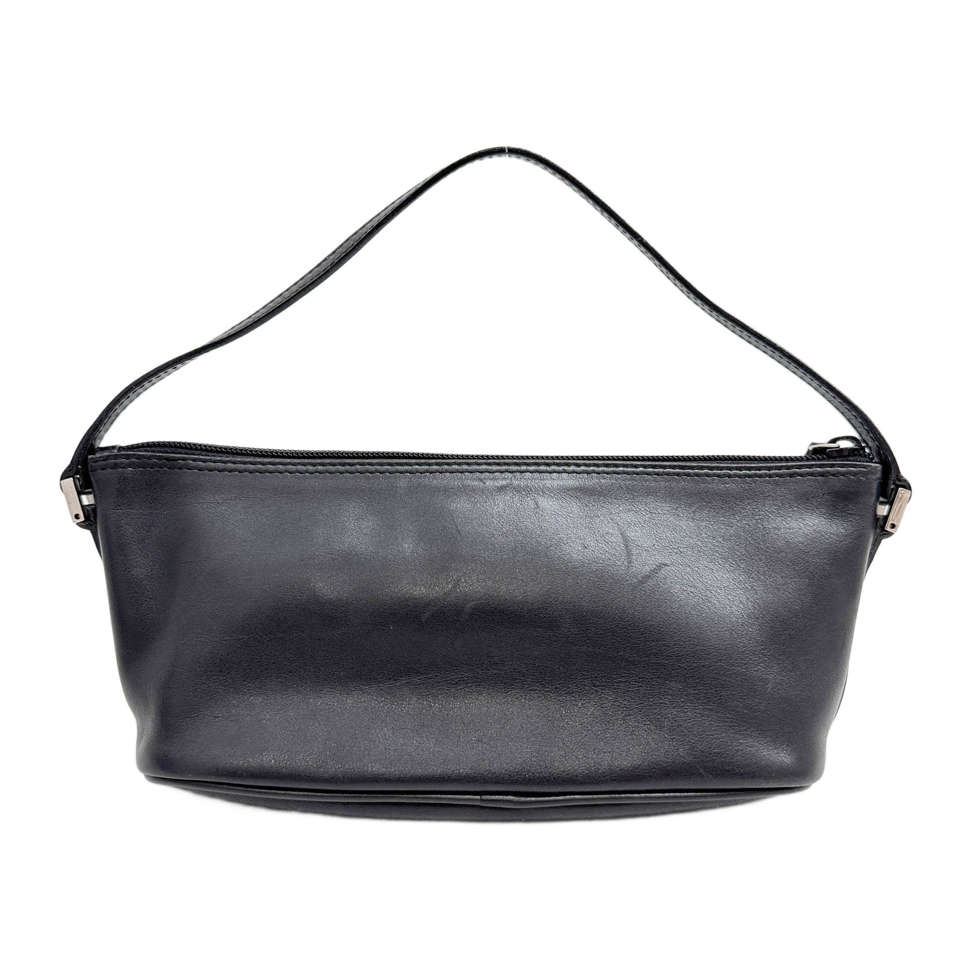 Boat Black Leather Hand Bag - Image 2