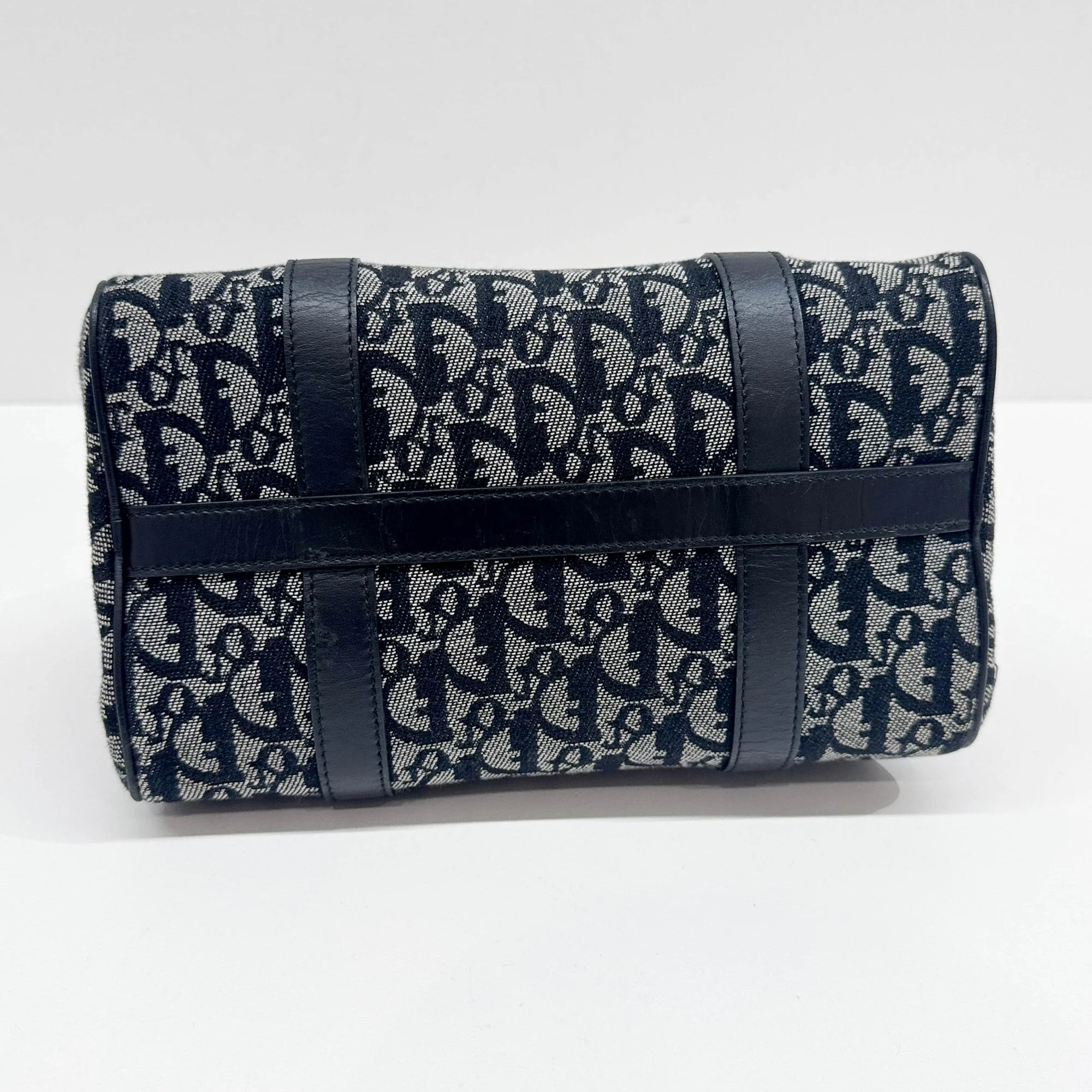 Boston Black Trotter Canvas Hand Bag - Image 7