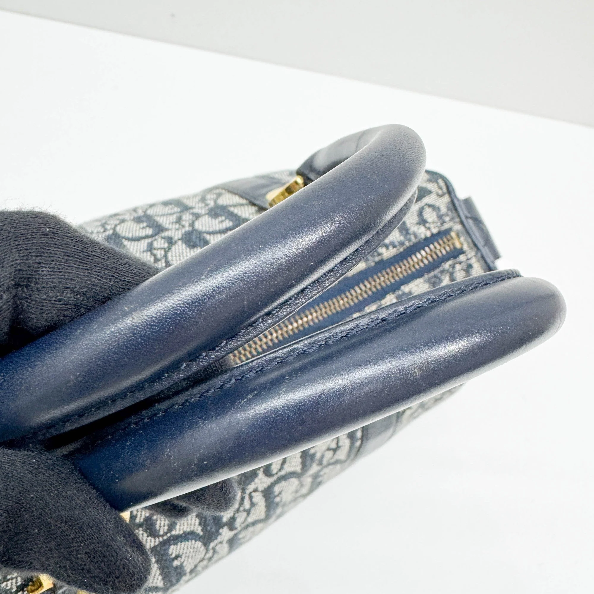Boston/Bowling Blue Trotter Canvas Hand Bag - Image 9