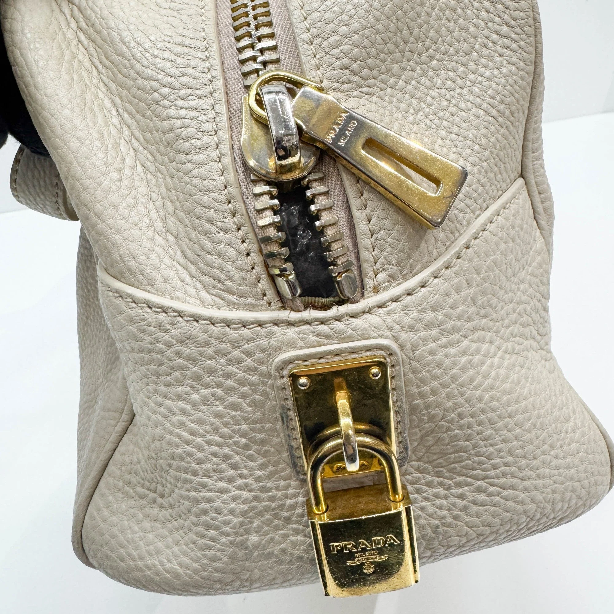 Bowler Cream Leather Shoulder Bag - Image 14