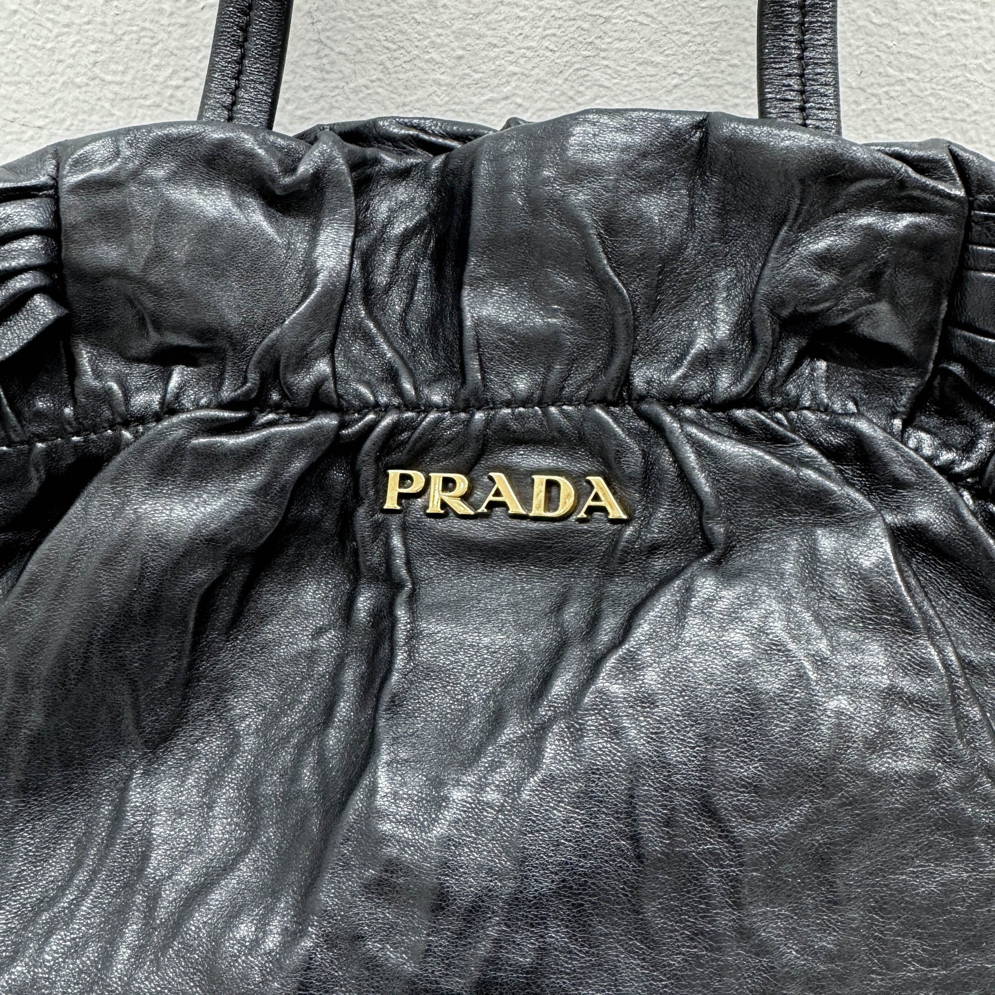 Bows Black Leather Tote Bag - Image 13