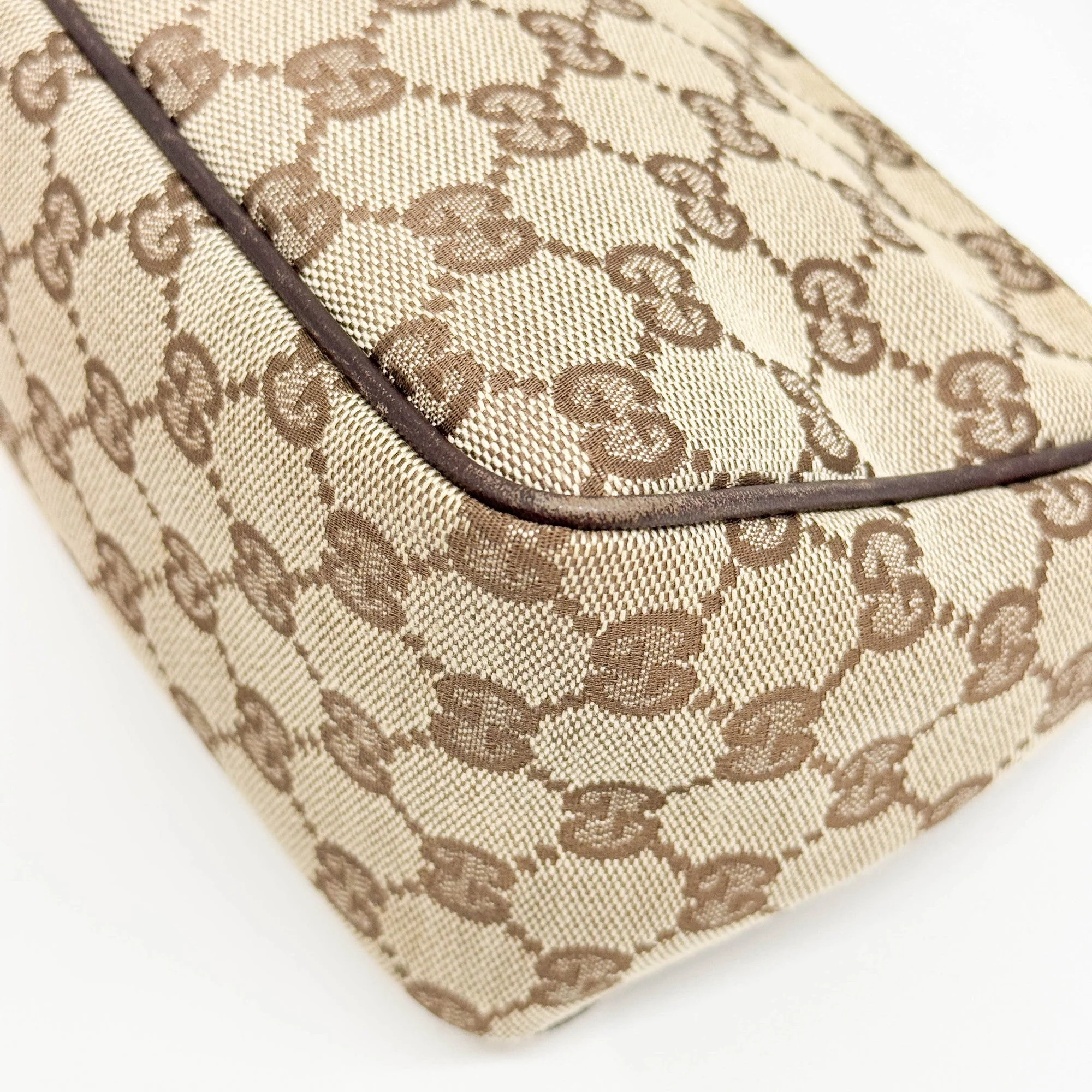 Brown GG Canvas Shoulder Bag - Image 11
