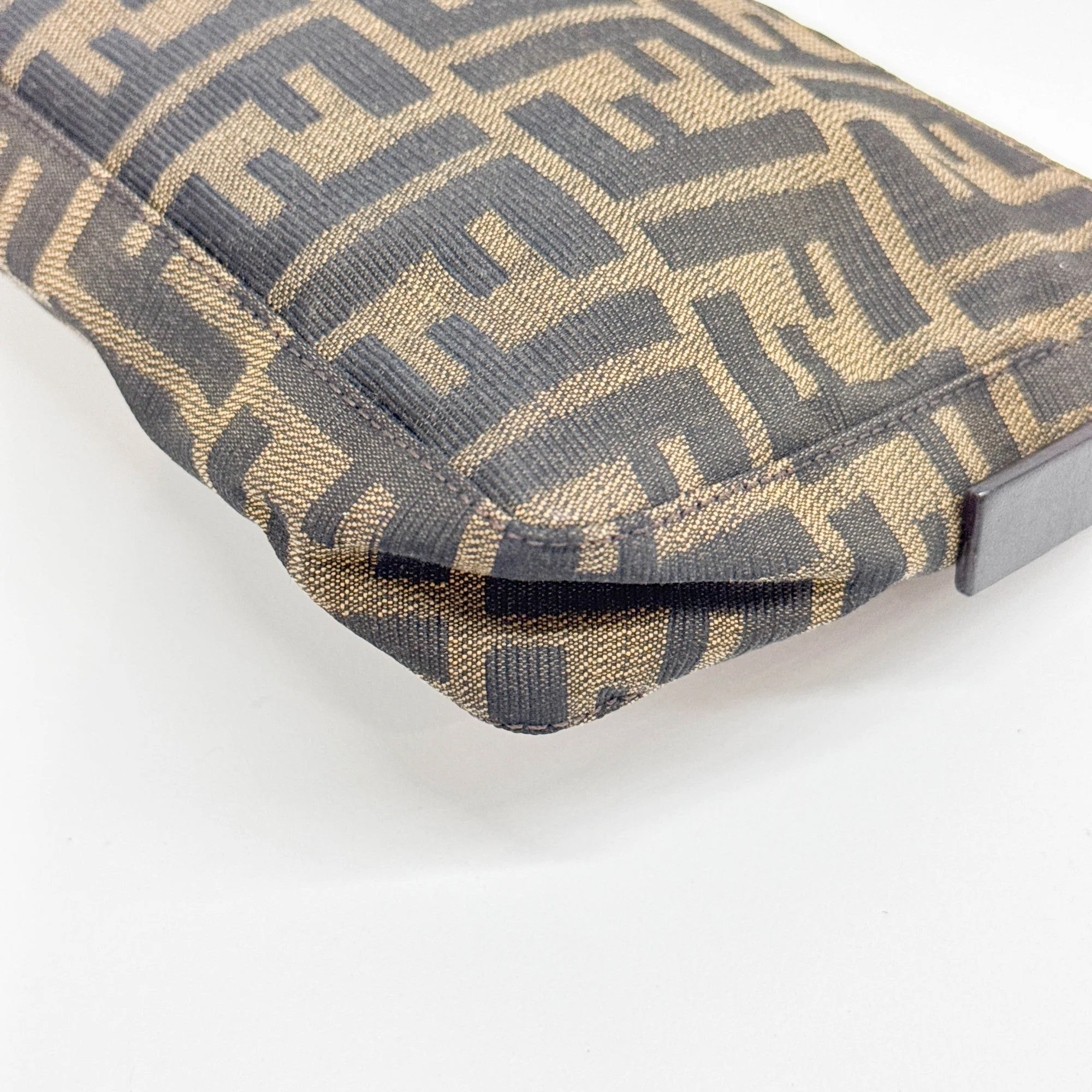 Brown Zucca Canvas Shoulder Bag - Image 9