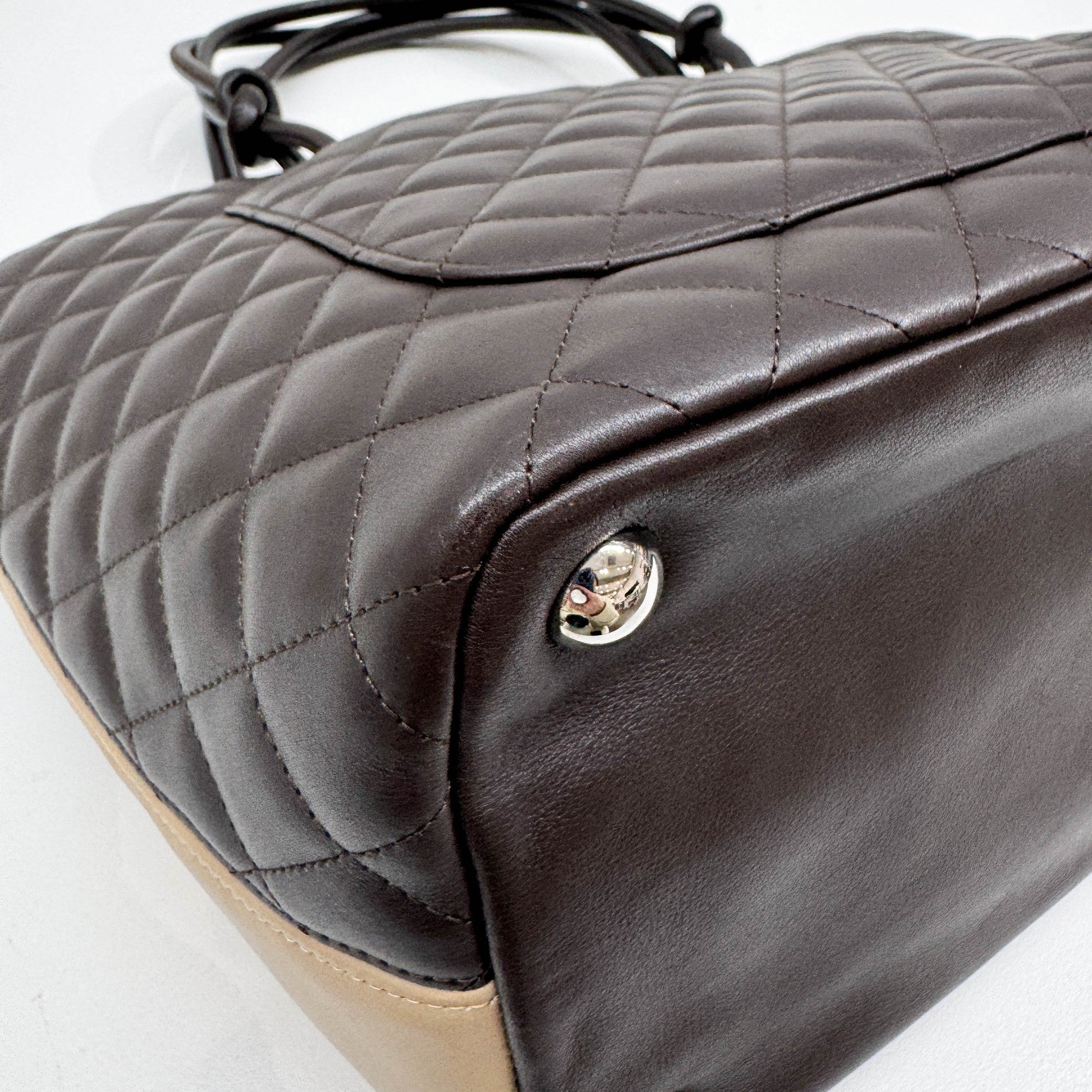 Cambon 2004 Matelasse Brown Leather Shoulder Tote Bag - Image 11