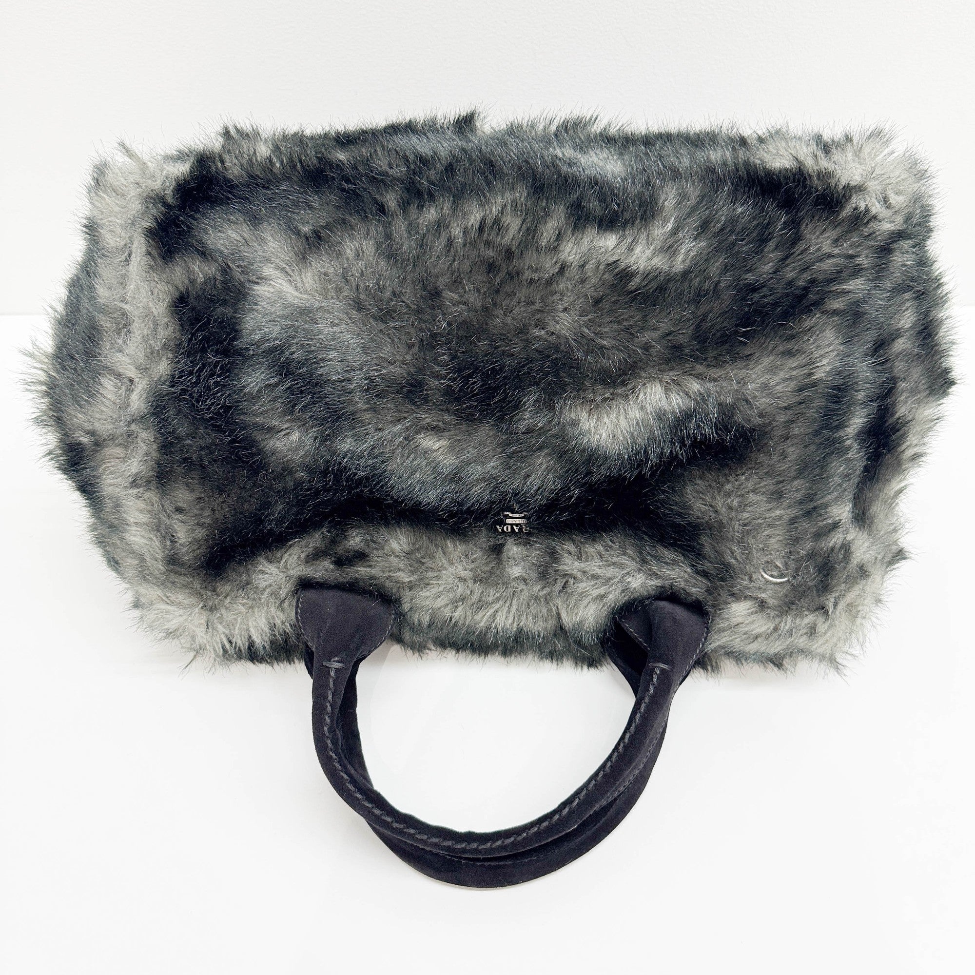 Canapa Gray Fur Hand Bag - Image 6