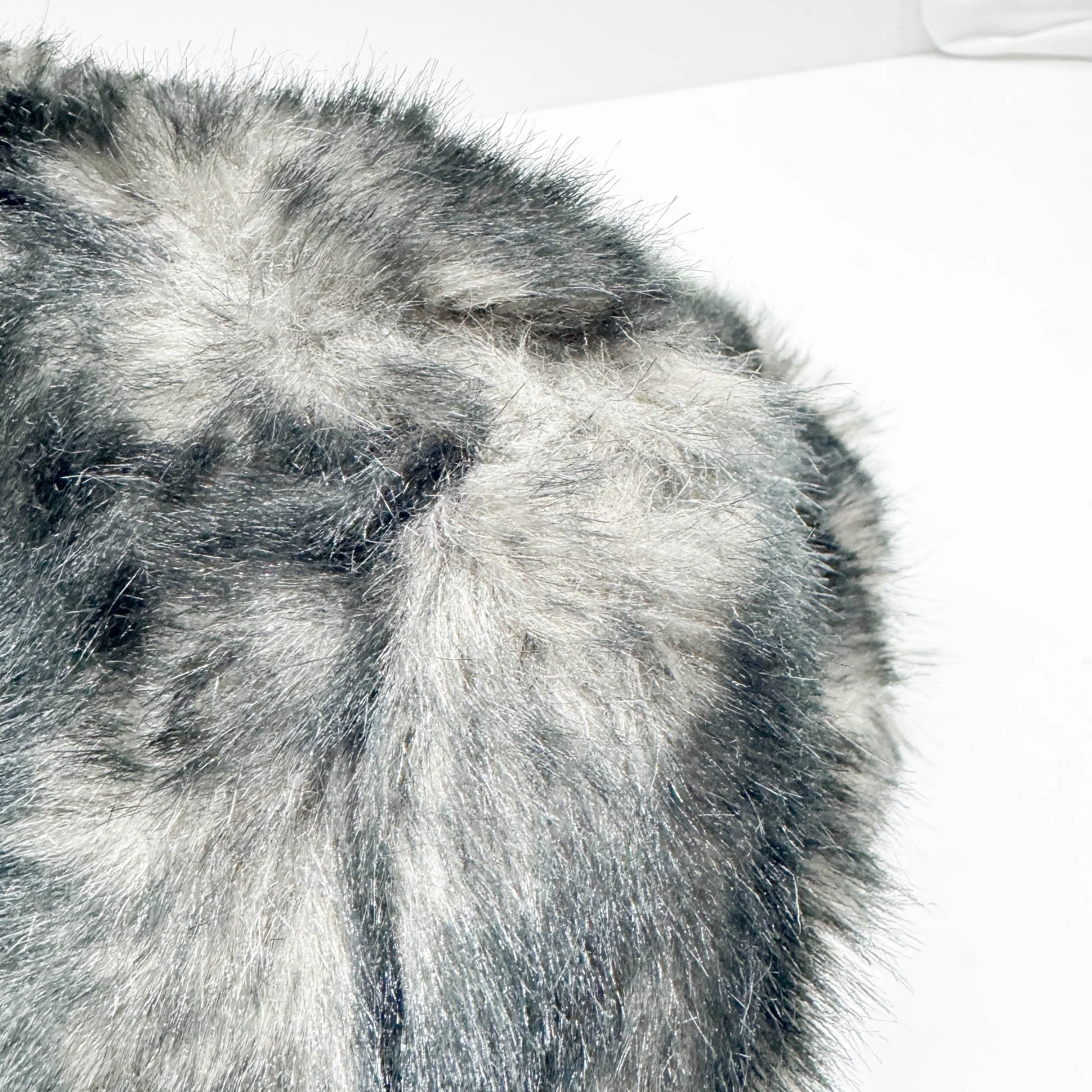 Canapa Gray Fur Hand Bag - Image 10