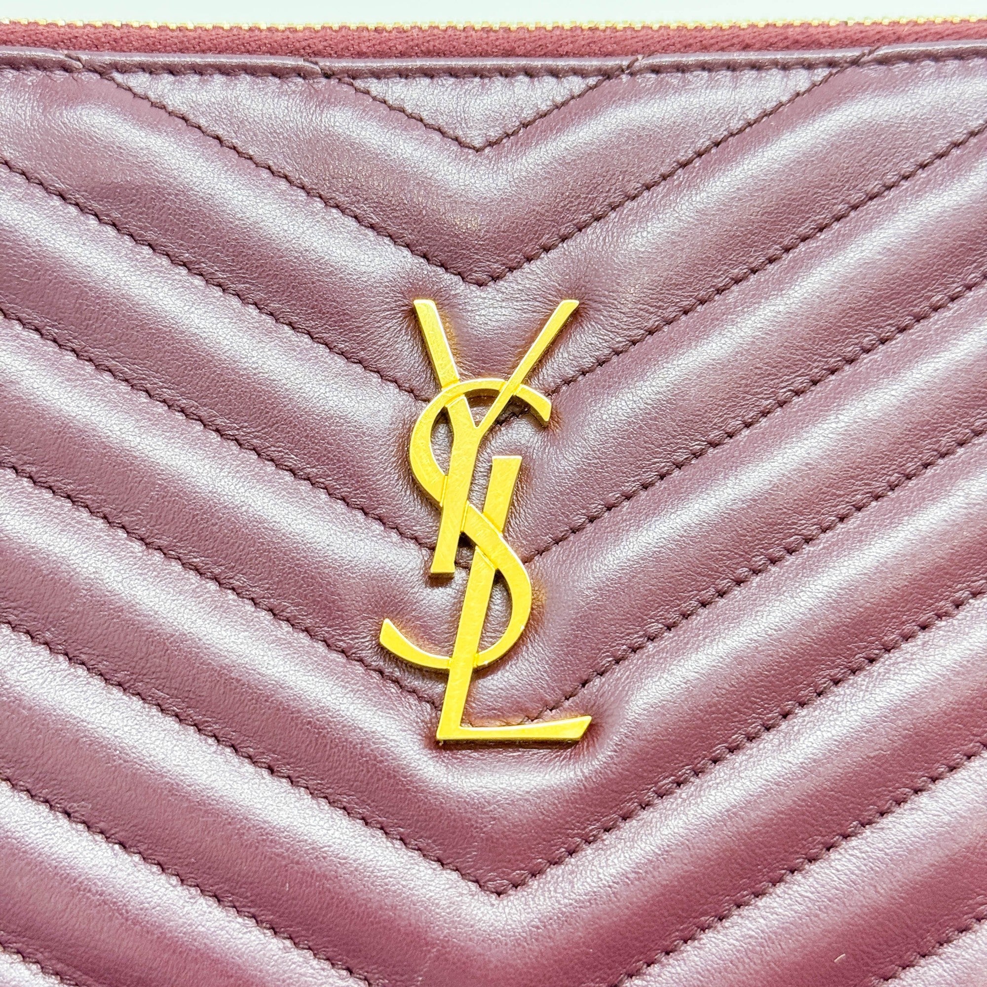 Cassandre Chevron Bordeaux Red Clutch Bag - Image 12