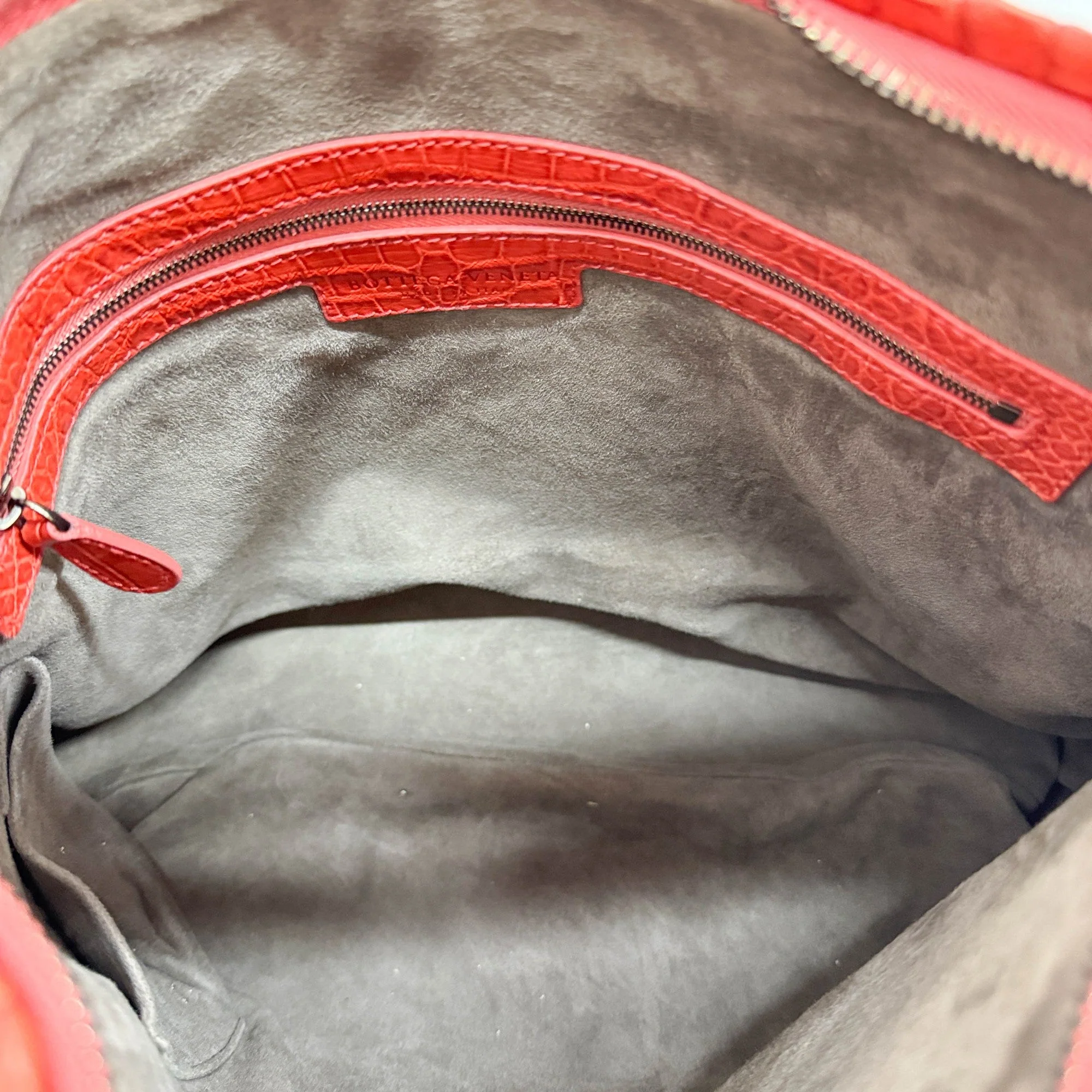 Cervo Hobo Blood Orange Croc Embossed Leather Shoulder Bag - Image 13