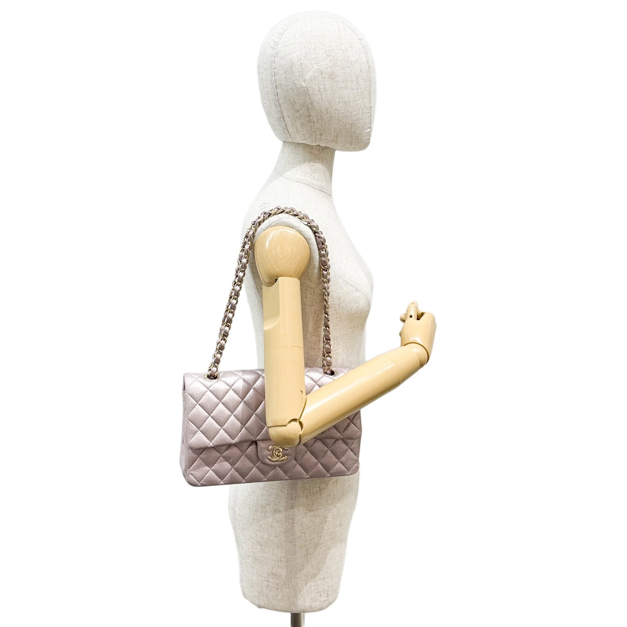 Classic Double Flap 2014 Metallic Iridescent Pink Leather Shoulder Bag - Image 3