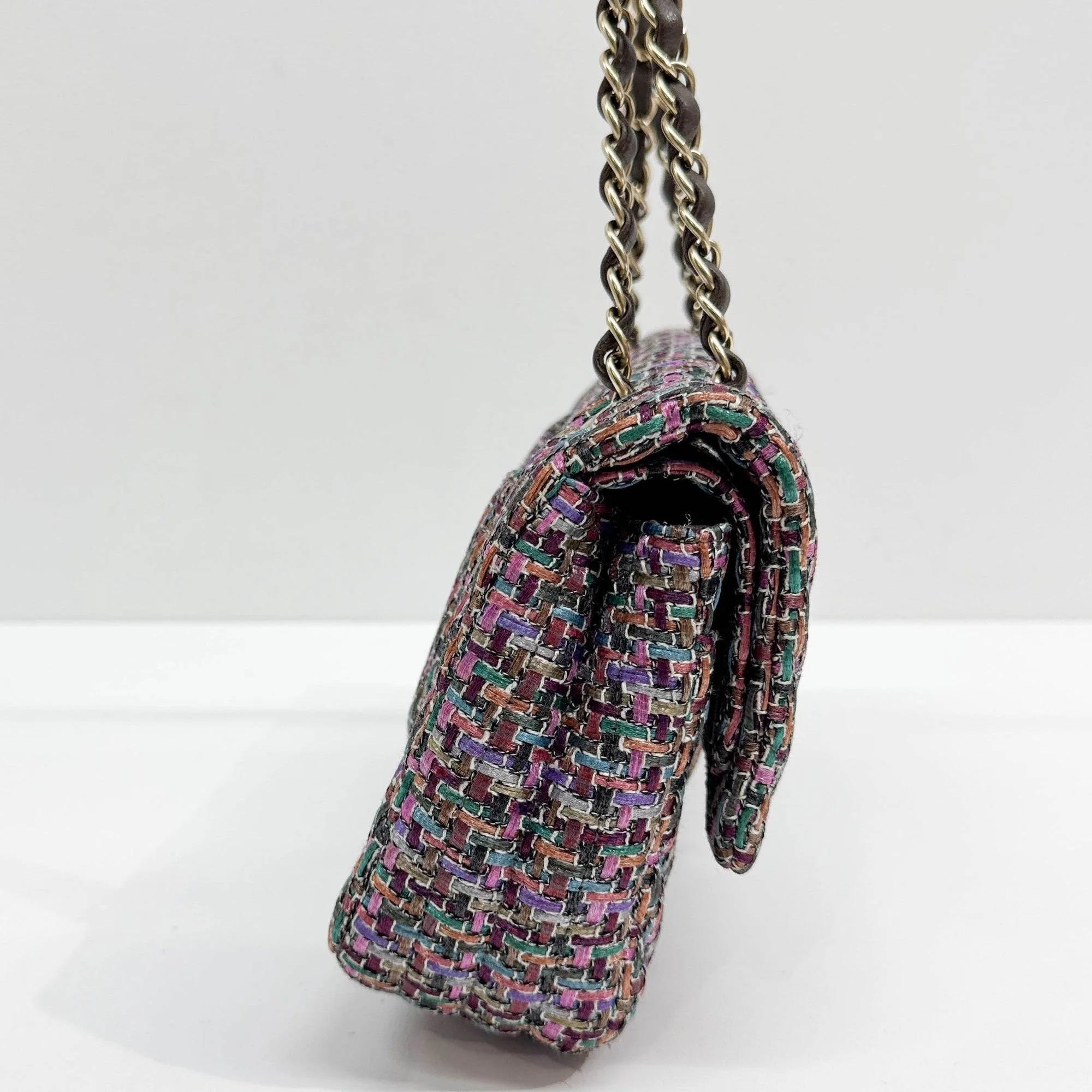 Classic Double Flap 2015-2016 Chevron Metallic Multicolor Tweed Shoulder Bag - Image 5