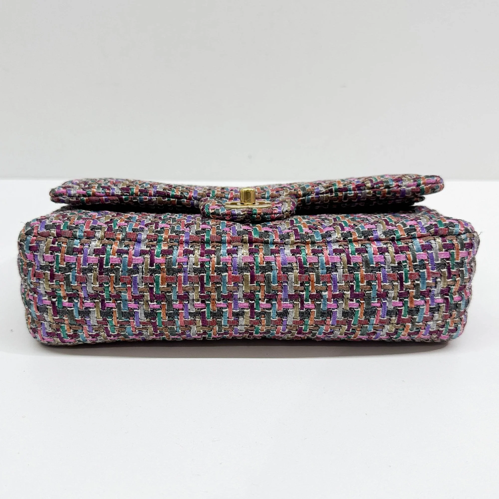 Classic Double Flap 2015-2016 Chevron Metallic Multicolor Tweed Shoulder Bag - Image 7