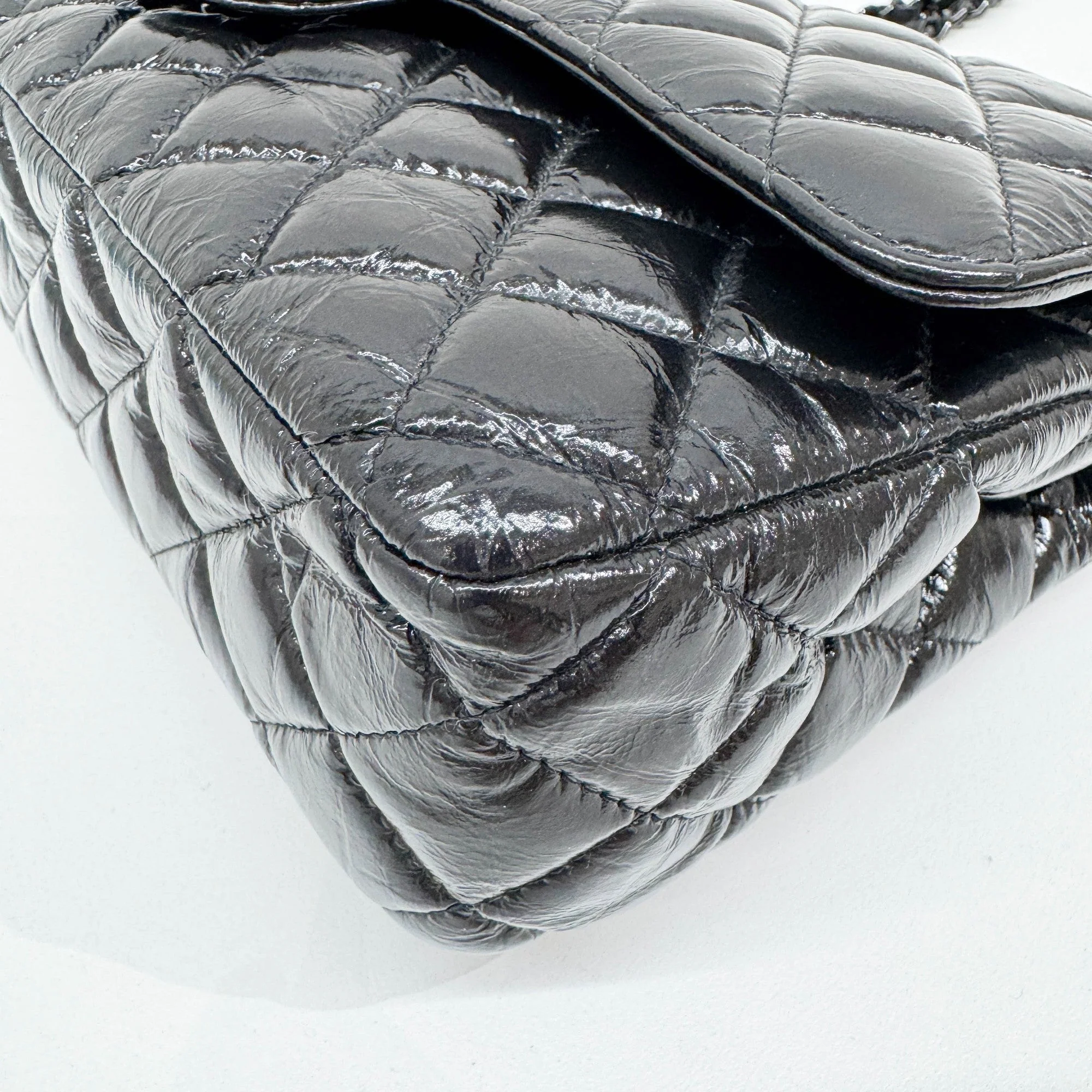 Classic Double Flap 2020 Matelasse Black Patent Leather Shoulder Bag - Image 9