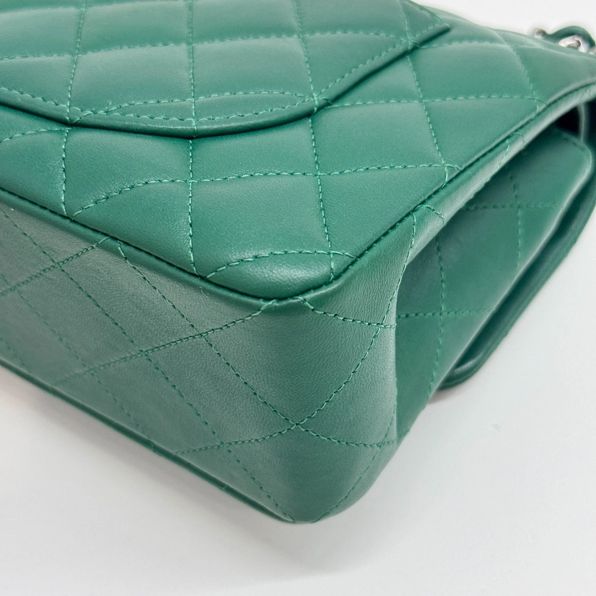 Classic Double Flap 2018 Green Leather Shoulder Bag - Image 13
