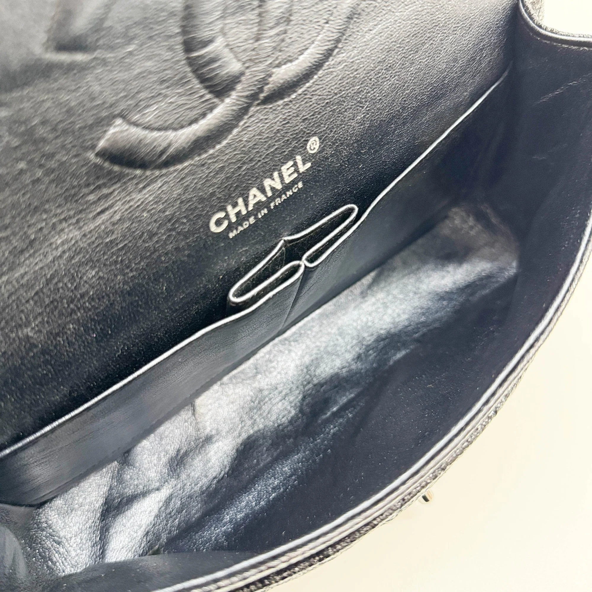 Classic Double Flap 2006-2008 Matelasse Black Leather Shoulder Bag - Image 18